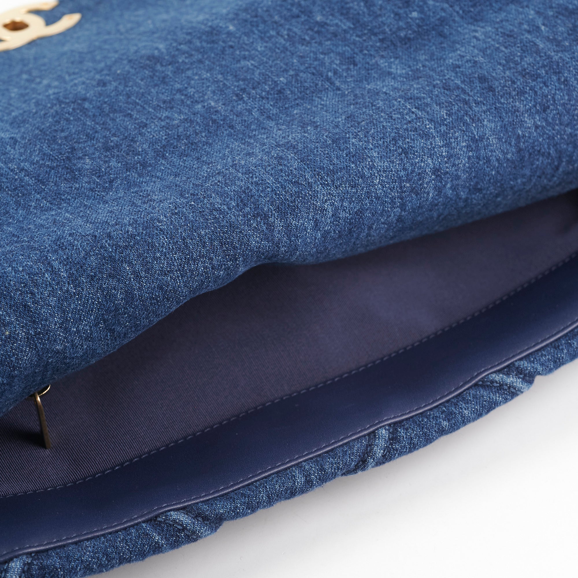 Chanel 19 Maxi Denim Bag - Luxury Designer Handbag for Women | Perfect for Everyday Use, Work & Special Occasions