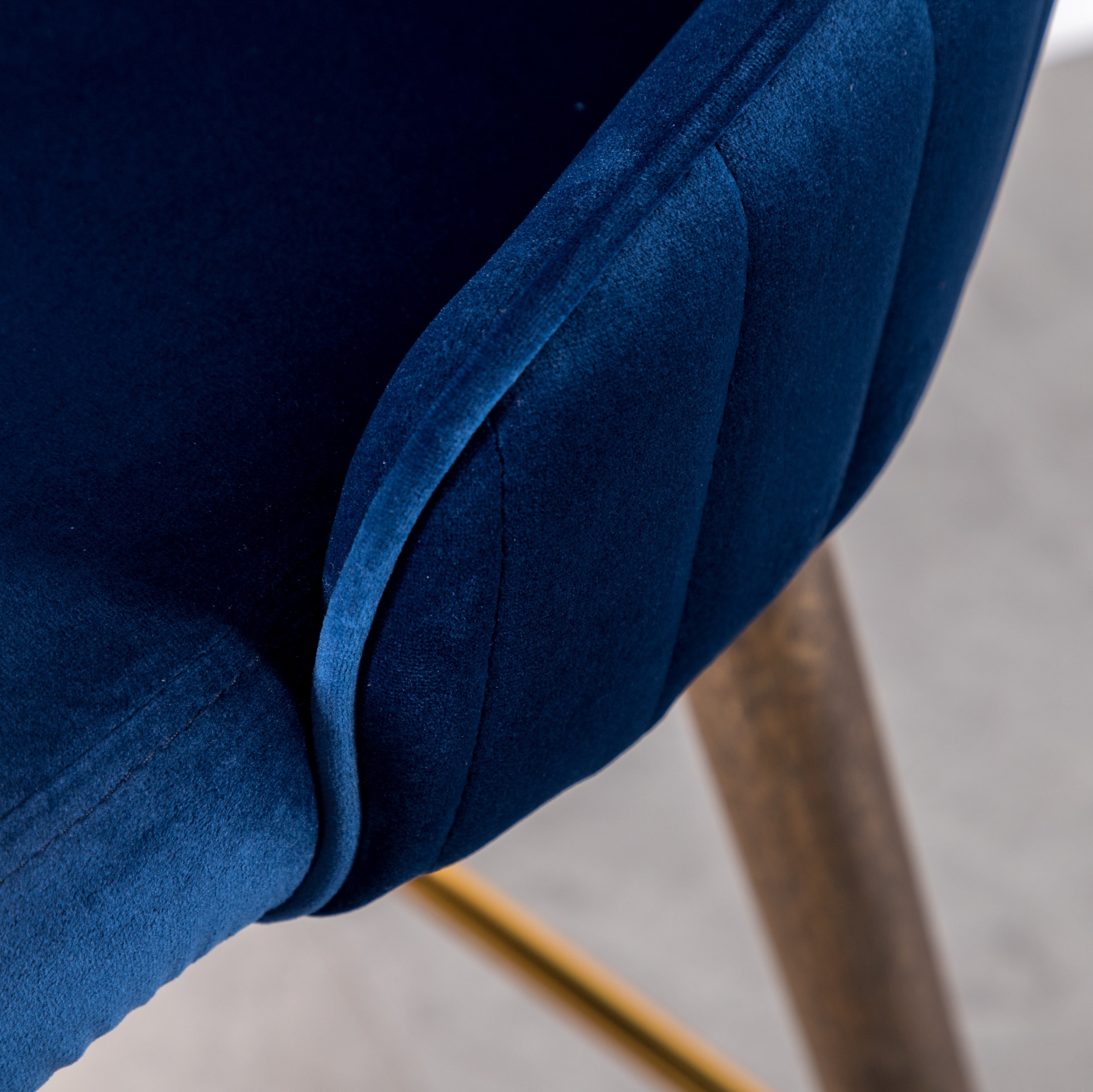 Roundhill Furniture Leland Fabric Upholstered Counter Height Wingback Bar Stools, Blue, Set of 2 - Perfect for Kitchen Islands, Breakfast Nooks & Home Bars