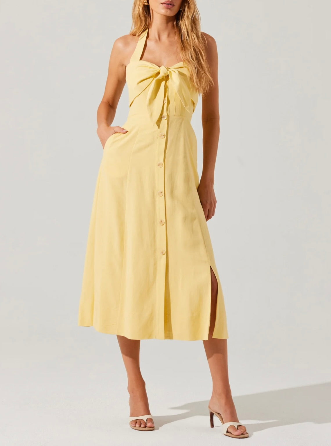 Elegant Katherine Halter Neck Dress for Women - Summer Party, Wedding & Evening Occasions | Flowy Chiffon Maxi Dress with Backless Design