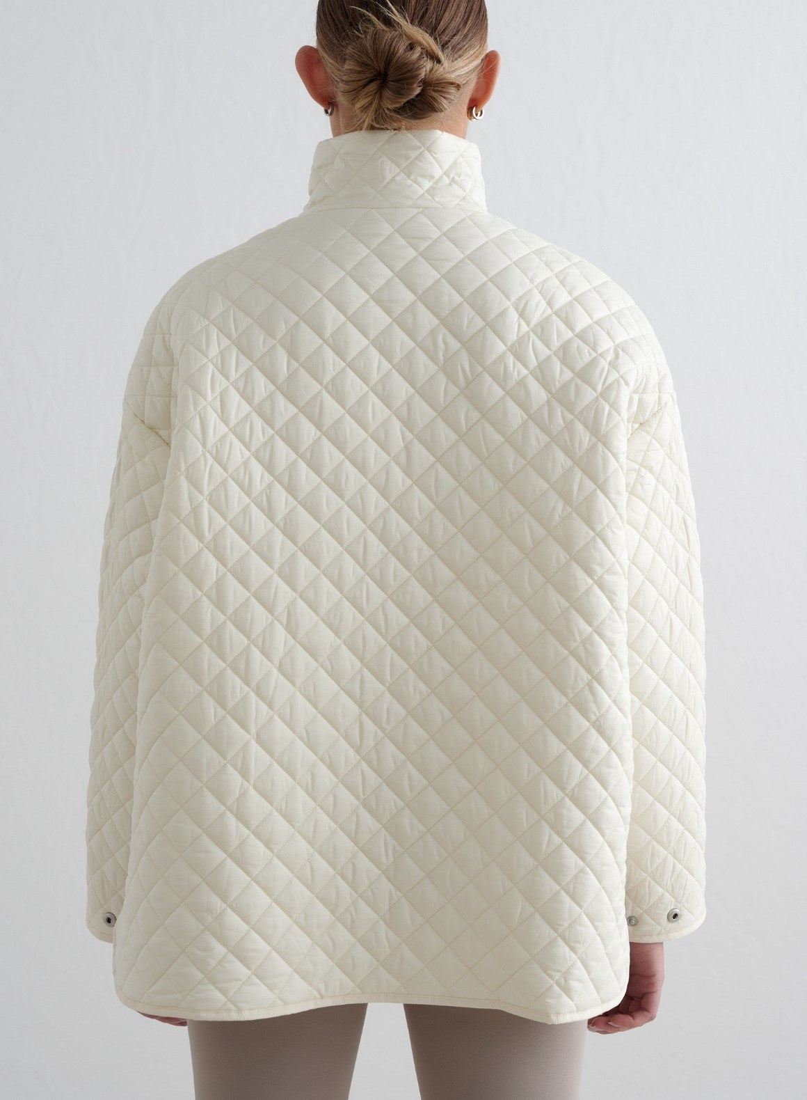 Almond White Oversized Quilted Jacket for Women - Cozy Winter Puffer Coat with Stand Collar & Zipper Closure (Casual Outfits, Streetwear Fashion, Cold Weather Layering)