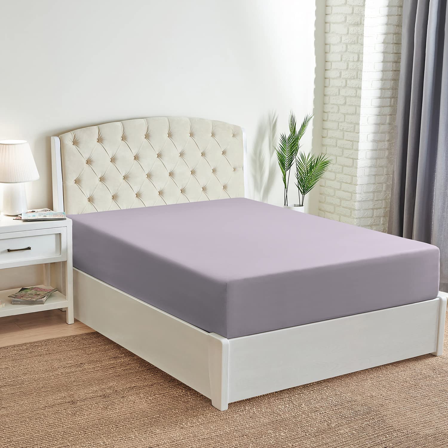 Mellanni King Size Fitted Sheet - Ultra Soft & Cooling Deep Pocket Bed Sheet (16 Inch) - Stain & Fade Resistant - Luxury Bedding for Master Bedroom - 1 PC (King, Lavender) - Perfect for Hot Sleepers & Allergy Sufferers