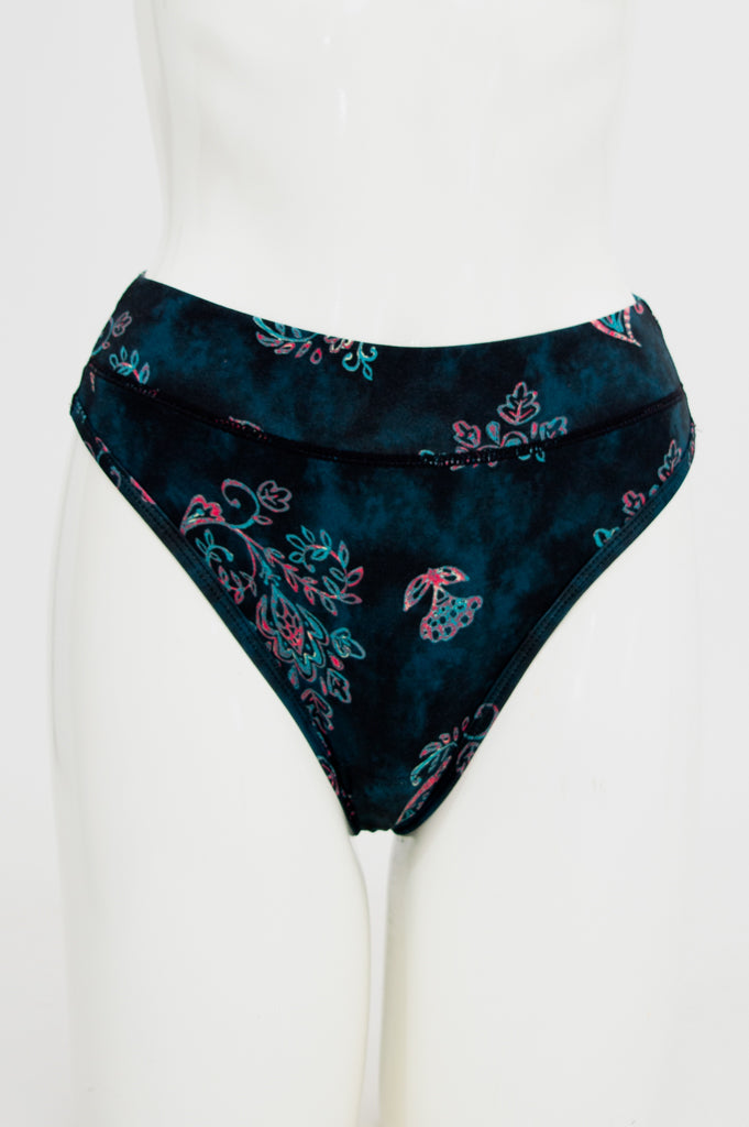 Persian Bamboo Silk La Thong - Soft & Breathable Underwear for Women - Perfect for Yoga, Sleep & Everyday Comfort