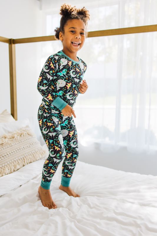 Luna Moth Print Pajama Set for Women - Soft Cotton Sleepwear Two-Piece Pajamas with Short Sleeve Top & Pants - Perfect for Lounging, Sleepovers and Cozy Nights at Home