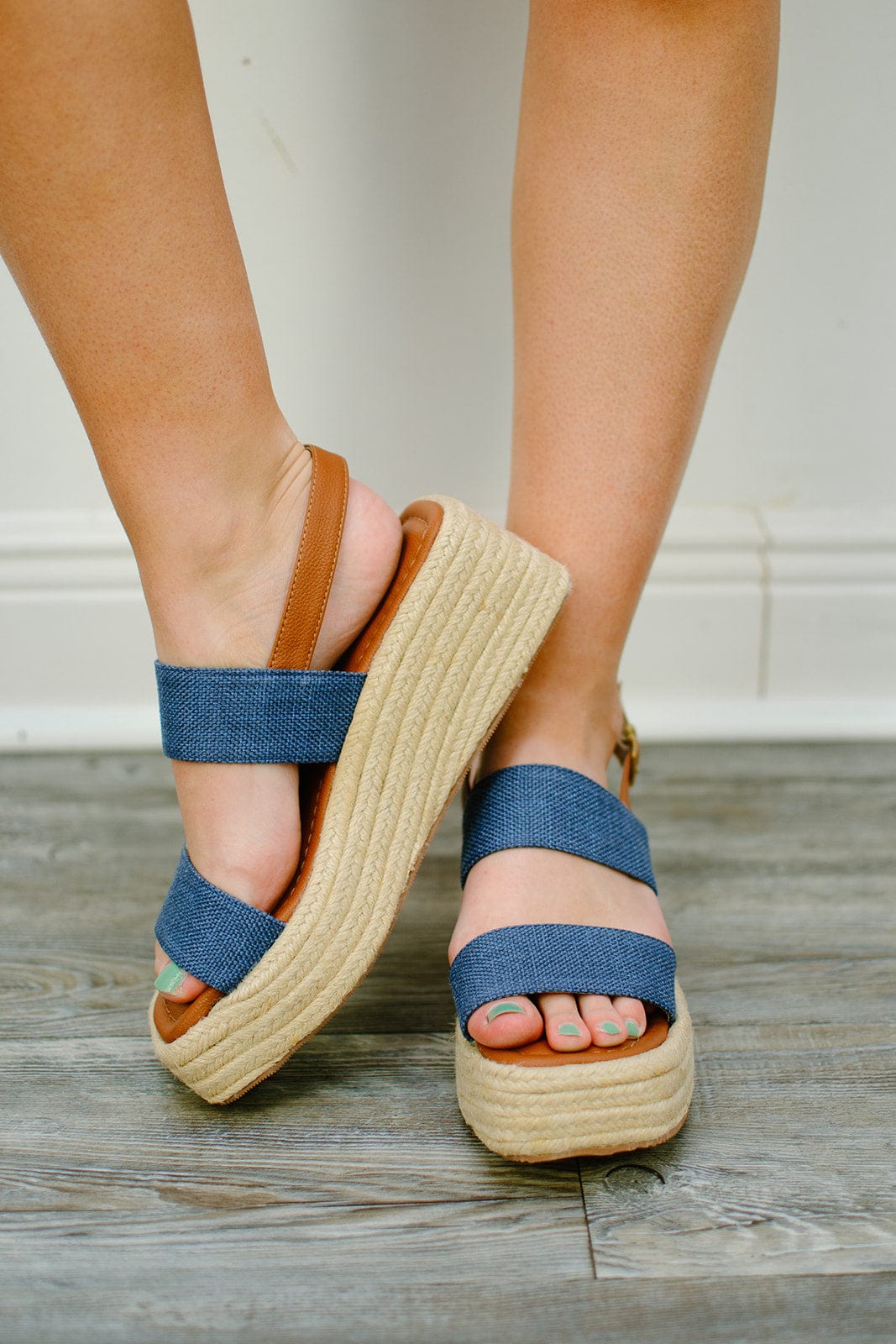 Women's Denim Platform Espadrille Sandals - Comfortable Summer Wedge Shoes for Beach, Vacation & Casual Outfits