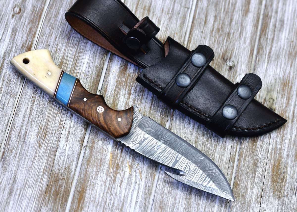 Premium Damascus Steel Gut Hook Hunting Knife with Rosewood & Bone Handle - Ideal for Outdoor Survival, Camping, and Bushcraft Activities