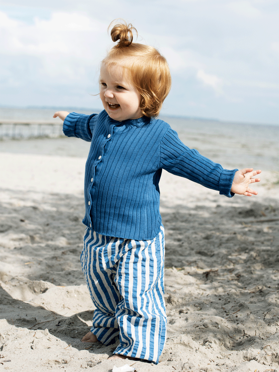 Serendipity Dark Tide Organic Cotton Baby Cardigan - Soft & Comfortable Newborn Knitwear for Boys & Girls - Perfect for Photoshoots, Gifts & Special Occasions
