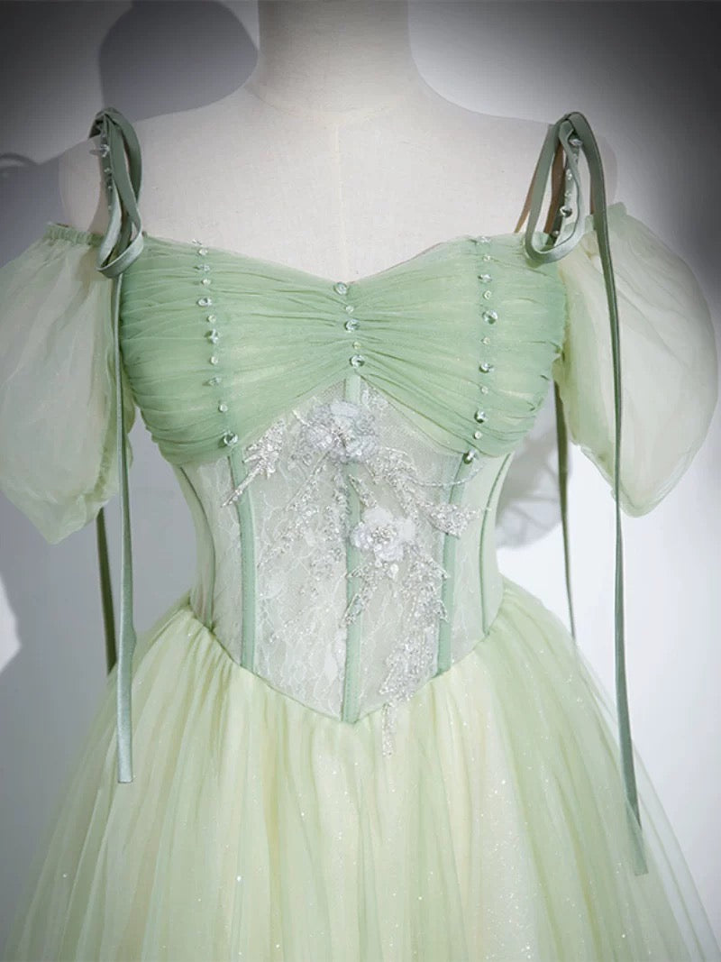 Elegant A-Line Tulle Lace Green Long Prom Dress & Evening Gown - Perfect for Homecoming, Formal Dances, and Special Occasions