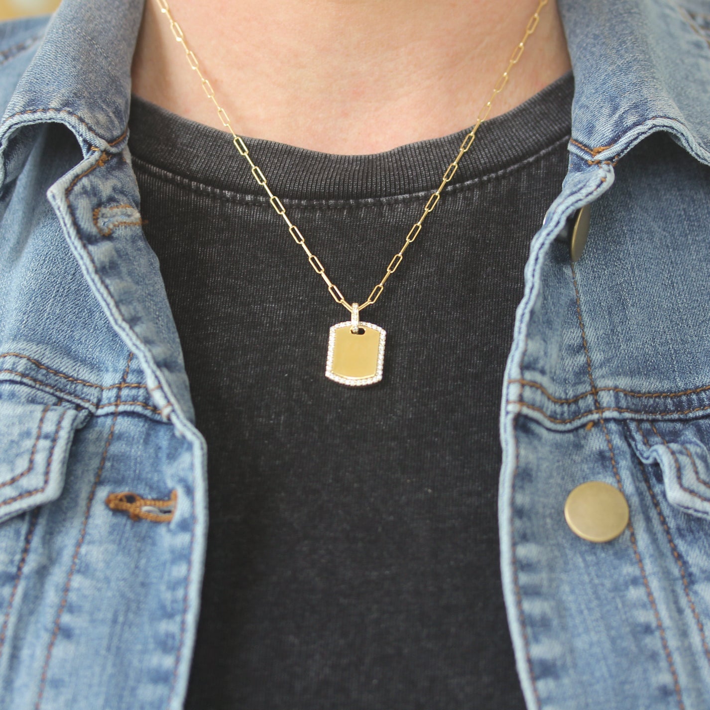 18K Gold Small Dog Tag Pendant Necklace for Women - Personalized American Jewelry Design | Perfect for Gifts, Everyday Wear & Special Occasions