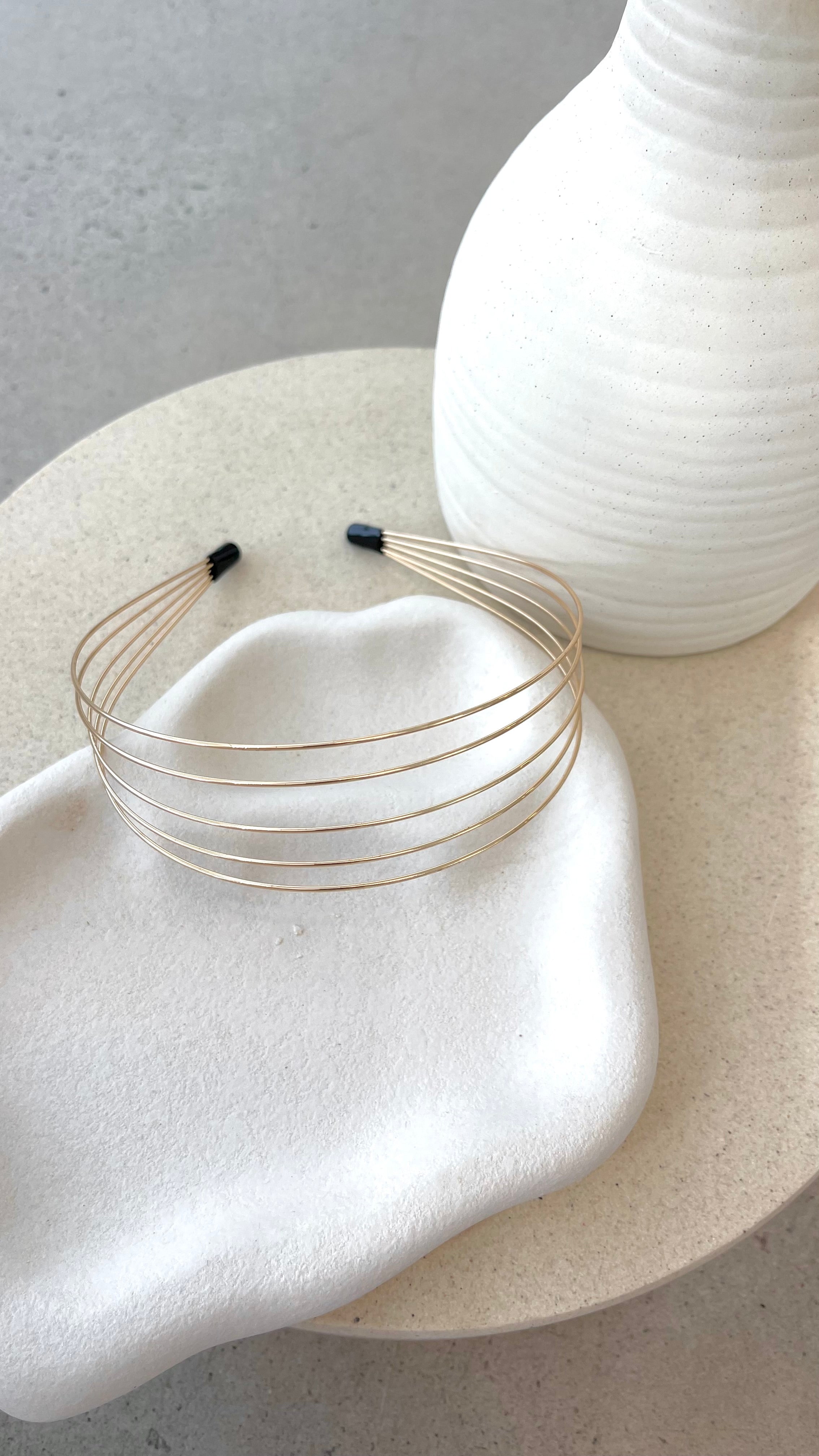 Lillian Gold Headband for Women - Elegant Hair Accessory for Parties, Weddings & Everyday Wear