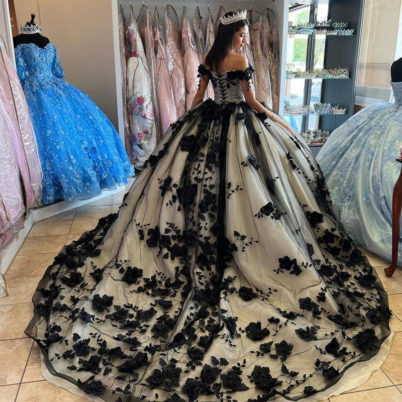 2025 Elegant Black Quinceanera Dress with Crystal Beading & 3D Floral Appliques - Ball Gown for Sweet 15 Birthday Party, Prom, Formal Events & Special Occasions
