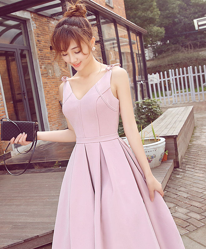 Elegant Pink V-Neck Short Prom Dress for Women - Perfect for Evening Parties, Homecoming, and Special Occasions