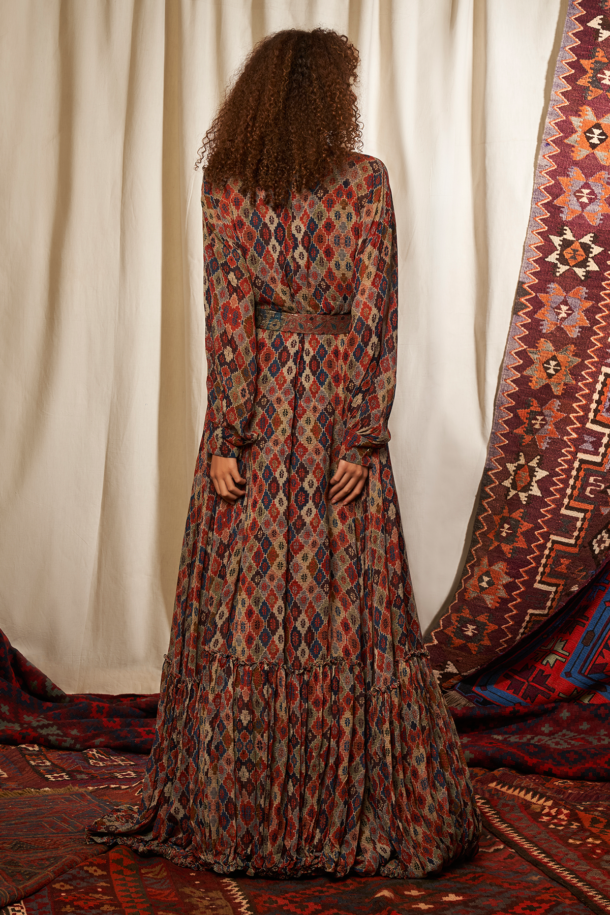 Stylish Brick Print Maxi Dress with Matching Floor-Length Jacket - Perfect for Casual Outings, Beach Vacations, and Evening Events