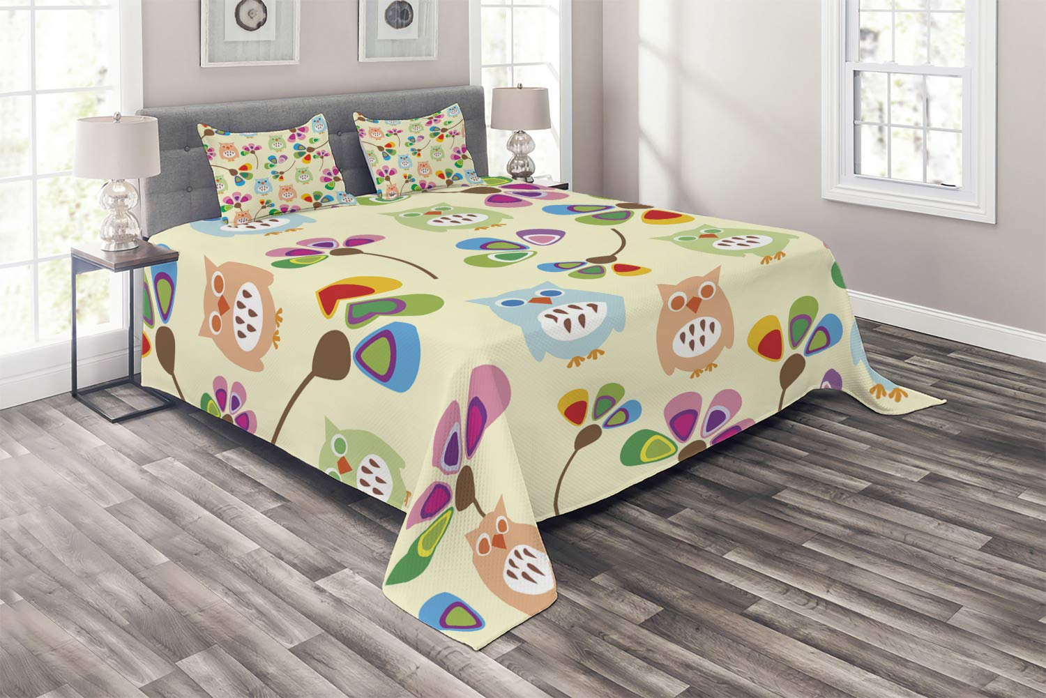 Ambesonne Cartoon Owl Floral Leaf Branch Landscape Print 3-Piece Quilted Bedspread Set with 2 Pillow Shams - King Size Multicolor Bedding for Cozy Bedroom Decor & Guest Room Styling