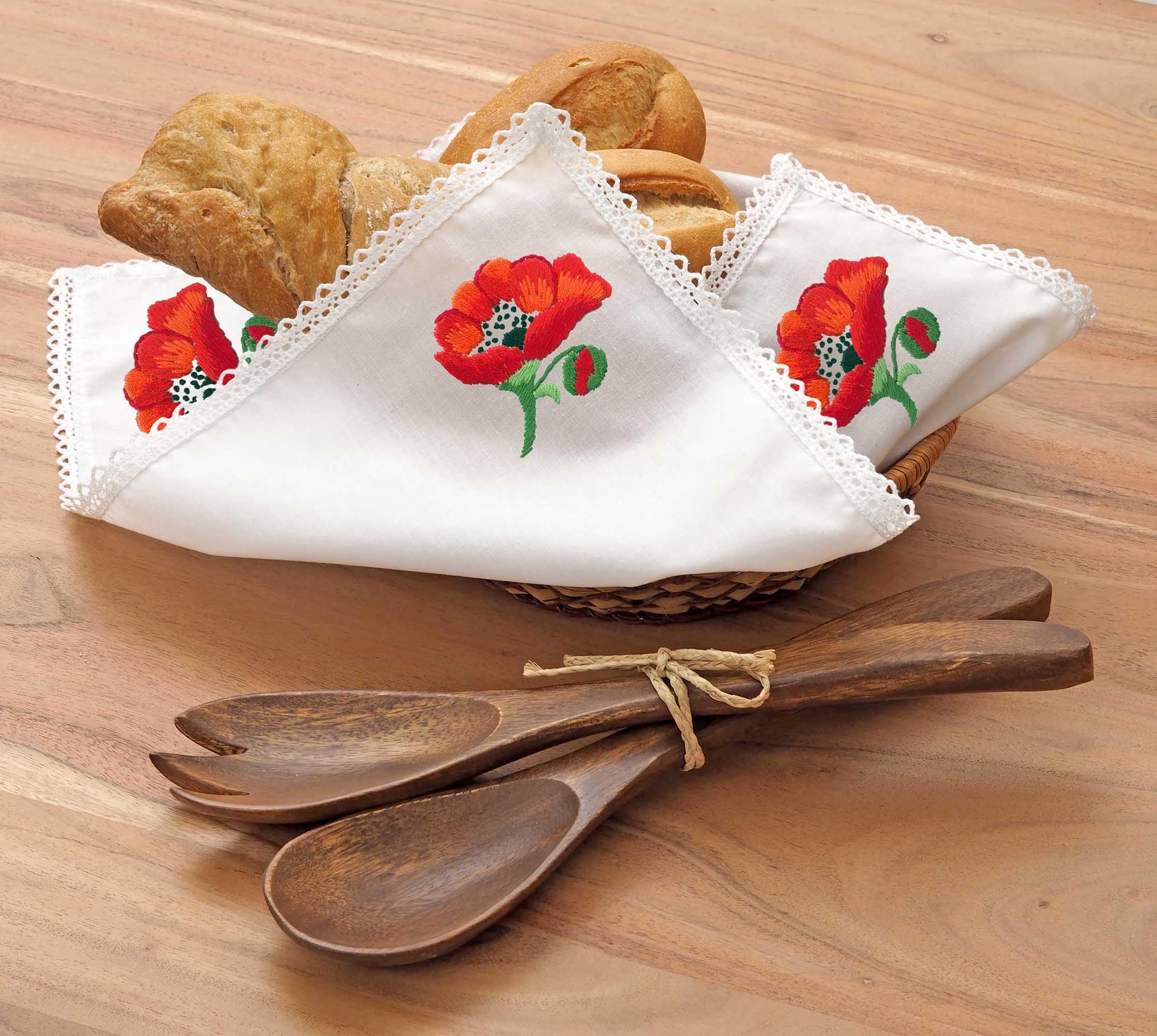 Leisure Arts Bread & Basket Cloth 15.7