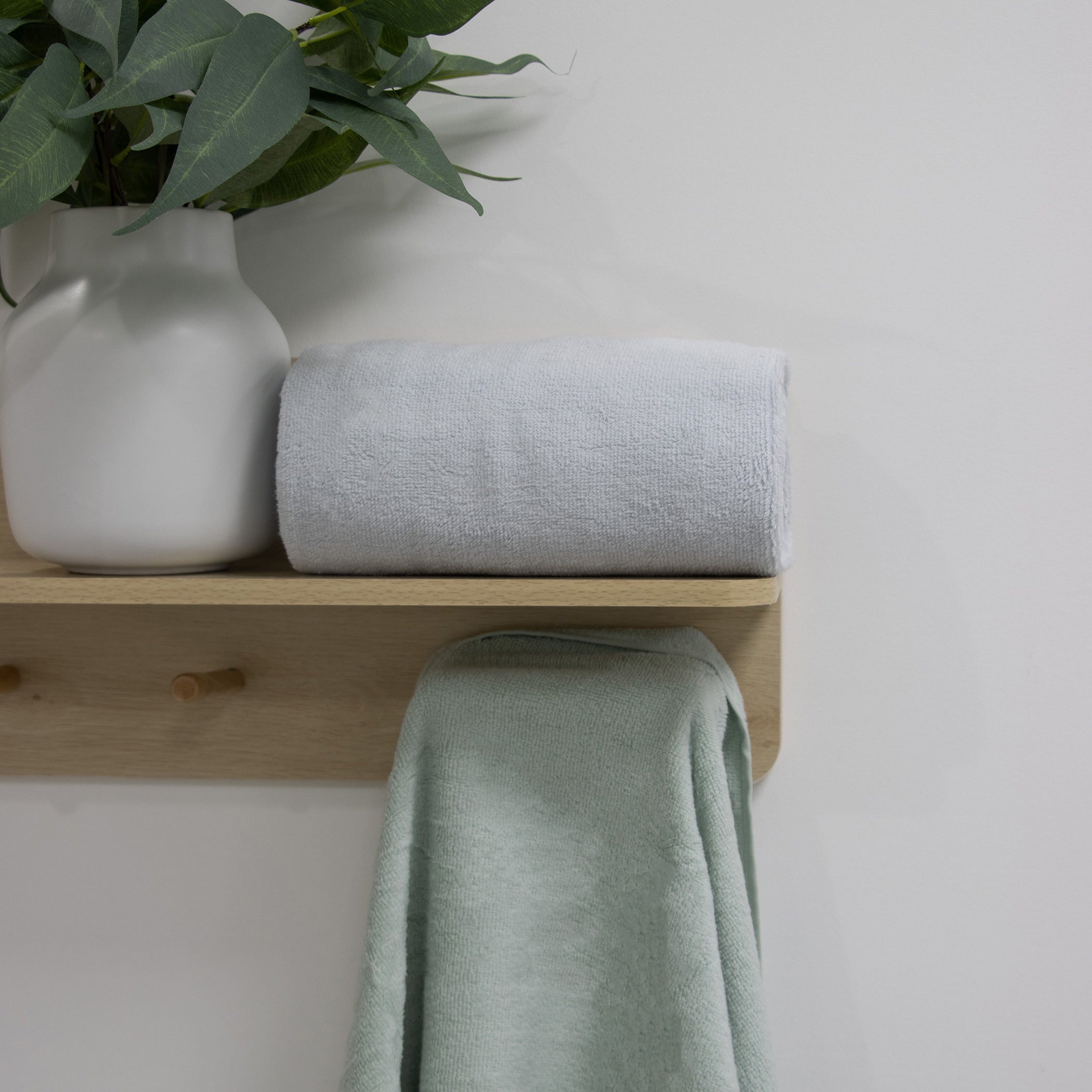 Premium Nordic 2-Pack Bath Towels - Dusty Sky & Dusty Mint Colors | Soft Absorbent Quick-Dry Towels for Spa, Bathroom, Pool & Beach Use