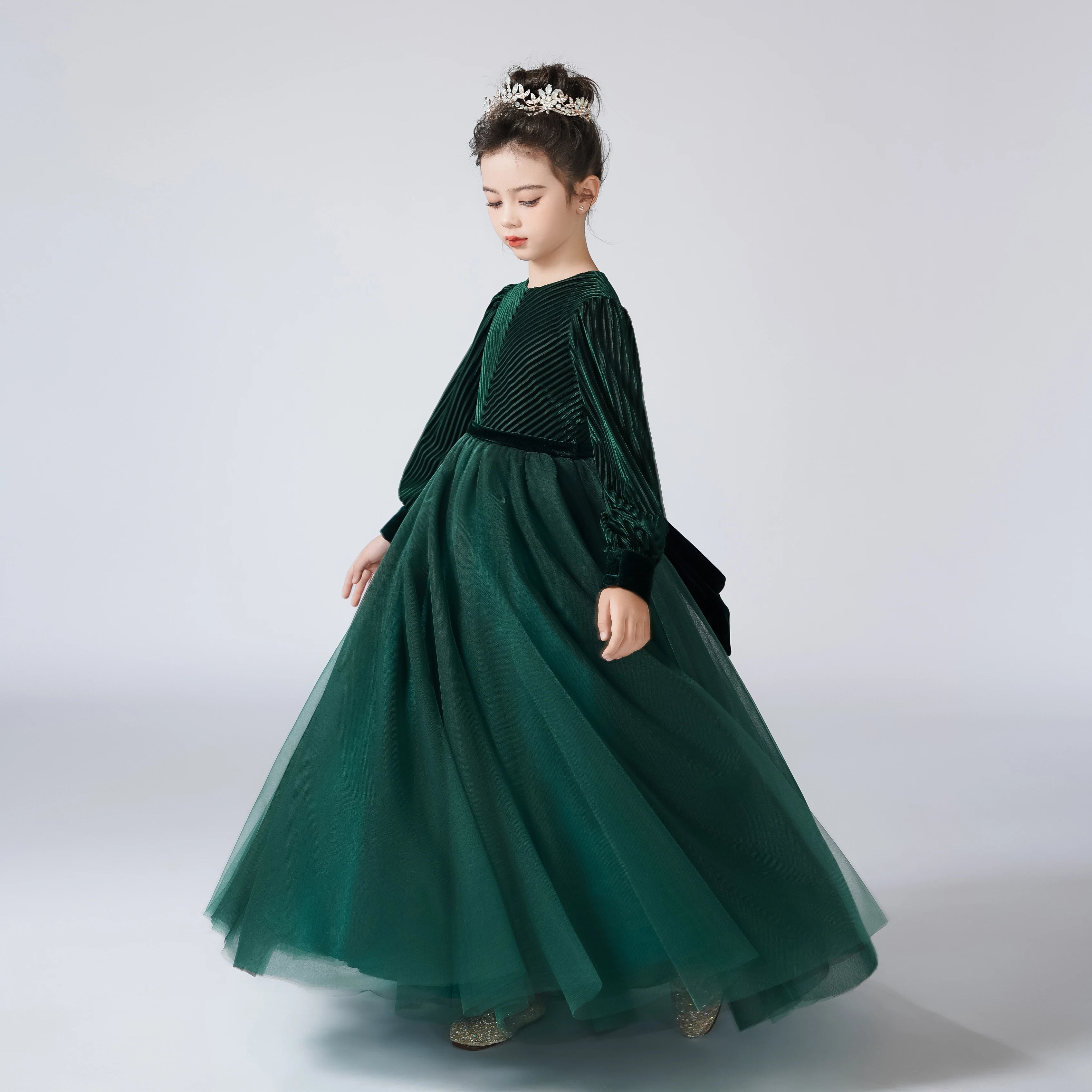 Velvet Full Sleeve Long Skirt Green Girls Formal Dress Pageant Gown for Special Occasions, Birthday Parties & Holiday Events