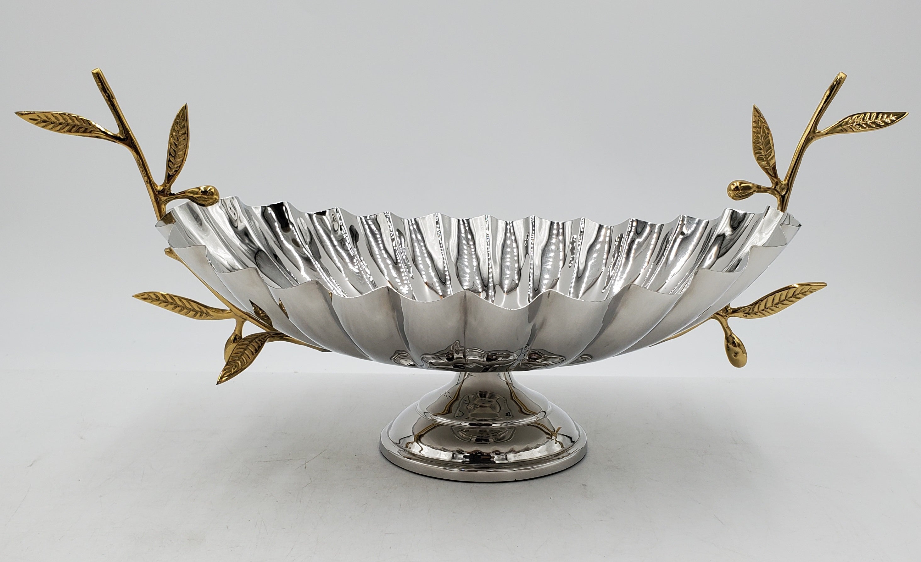 16x8.75x8.5 Stainless Steel Oval Footed Plate - Elegant Serving Tray for Dining, Entertaining & Kitchen Decor