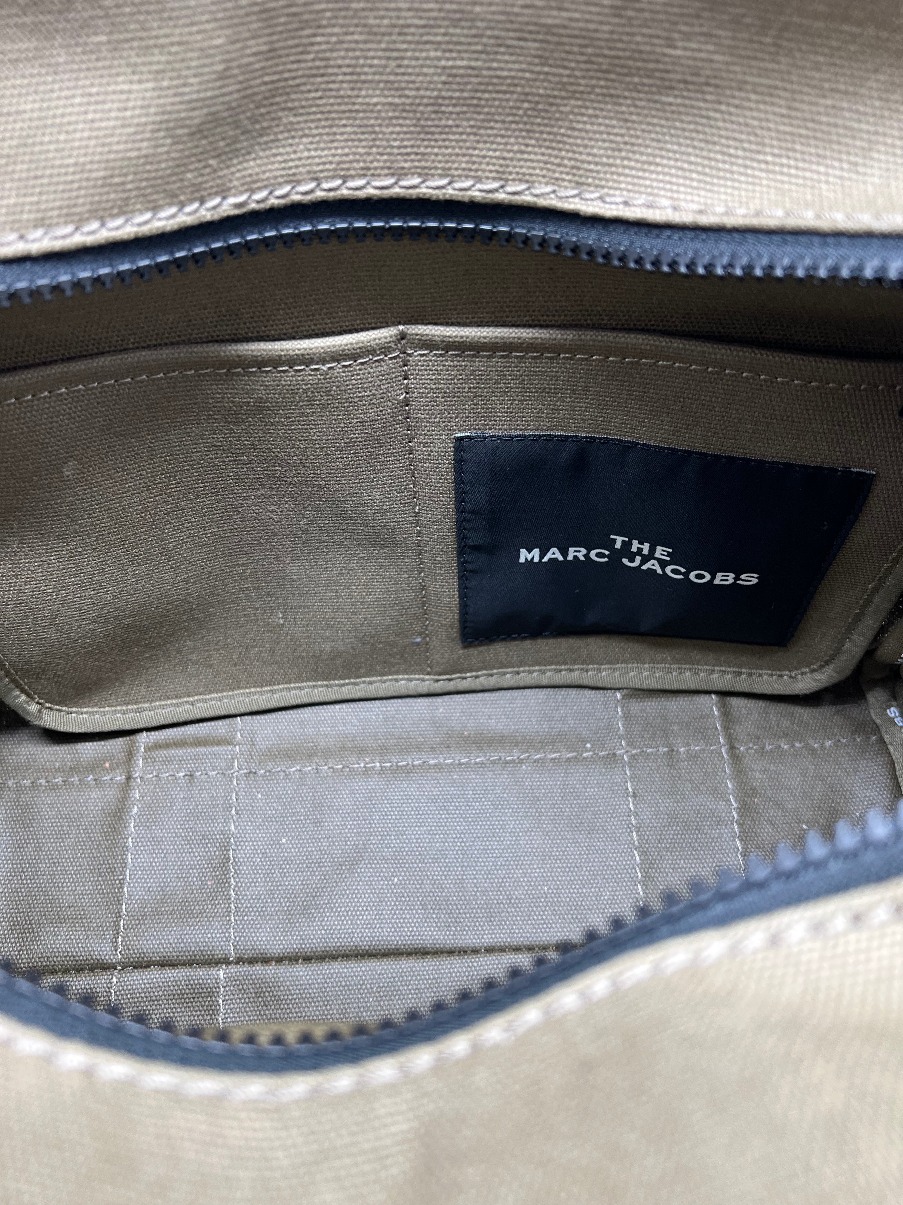 Marc Jacobs Khaki Canvas The Medium Tote Bag - Stylish & Spacious Women's Handbag for Work, Travel & Everyday Use