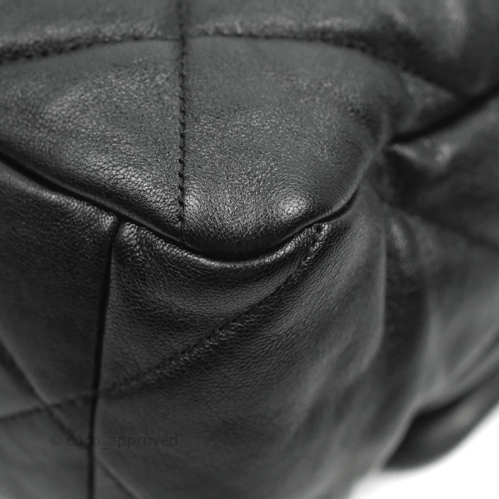 Chanel 19 Medium Flap Bag in Black Goatskin Leather with Mixed Hardware - Perfect for Everyday Luxury & Special Occasions