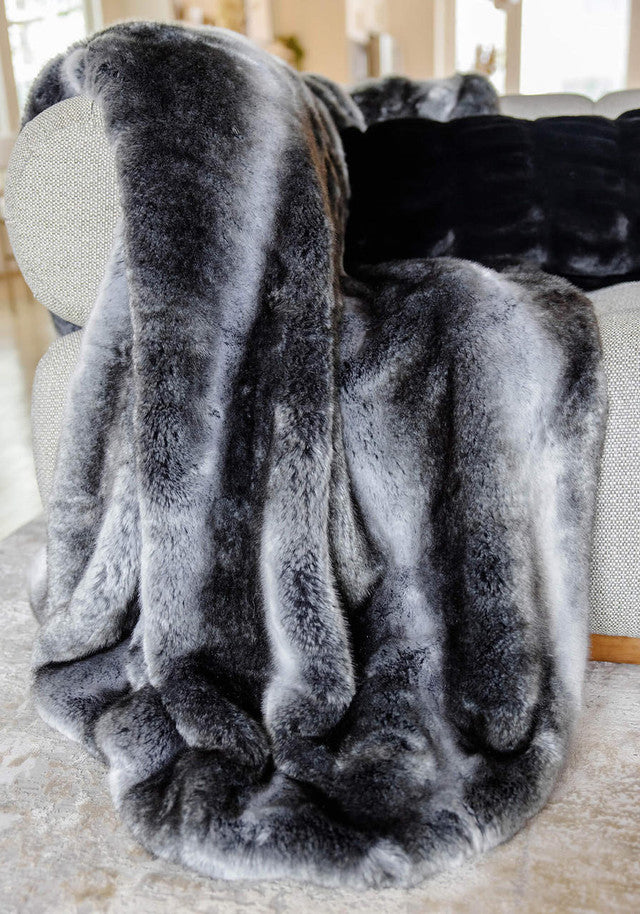 Luxury Chinchilla Fur Throw Blanket - Soft Plush Cozy Winter Blanket for Couch, Bed & Home Decor - Perfect for Gifts, Living Room, and Cold Weather Snuggling
