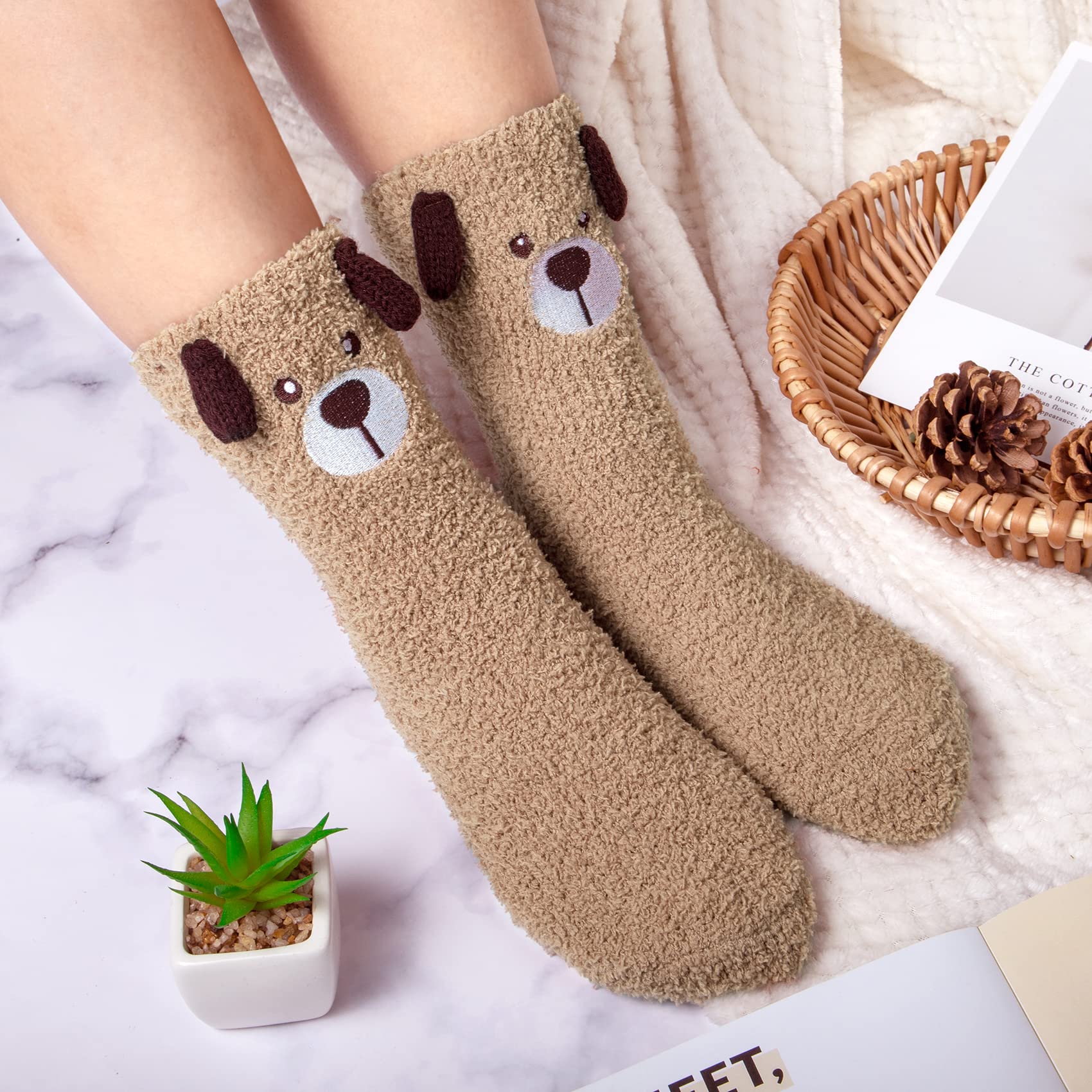 Cozy Cat Fuzzy Socks for Women - 5 Pairs Warm Winter Slippers for Christmas Gifts & Home Comfort