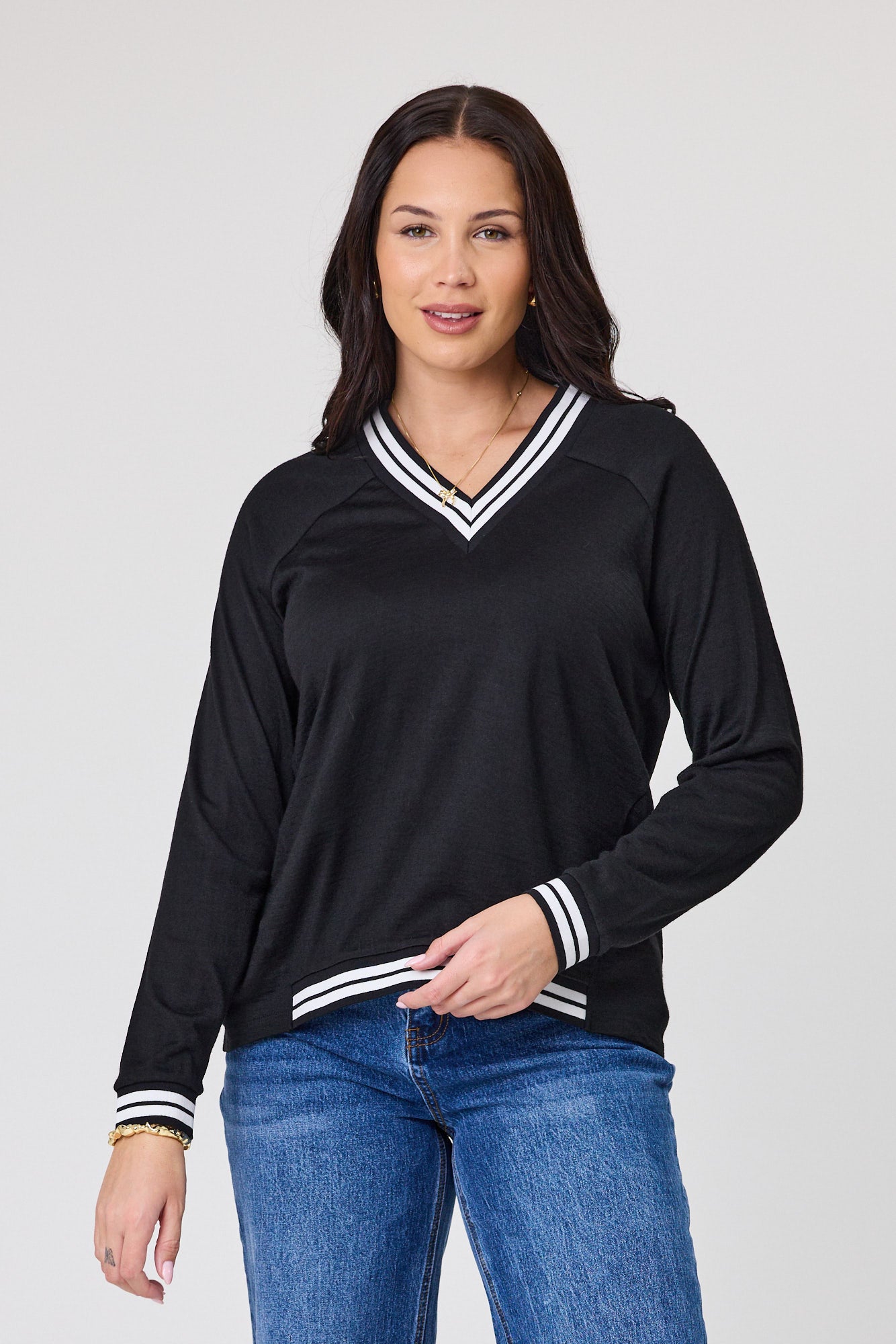 Alpine by Shine On Women's Merino Wool Sports Trim Top - Breathable Workout Shirt for Running, Yoga & Outdoor Activities - Black
