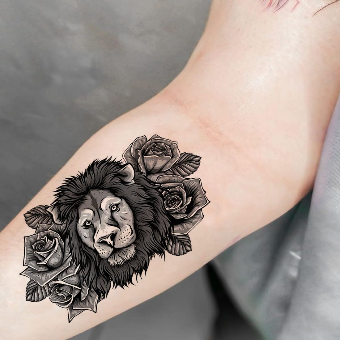 Black Lion with Rose Temporary Tattoo - Waterproof Fake Tattoo Sticker for Men & Women - Perfect for Parties, Halloween, Cosplay & Body Art