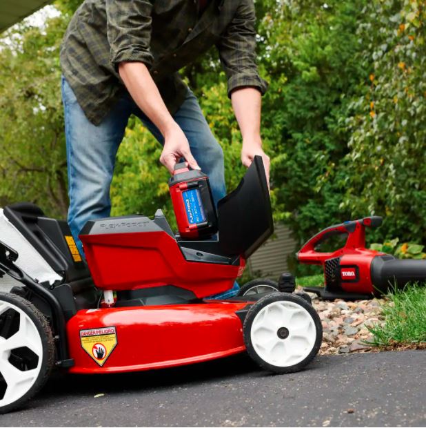 Toro 21357 Recycler 60V Cordless Lawn Mower - Battery Powered Self-Propelled Lawn Mower with 21-Inch Steel Deck - Perfect for Medium to Large Yards, Quiet Operation for Residential Areas