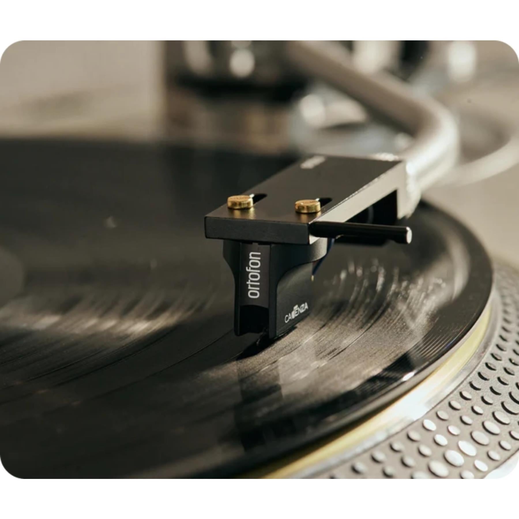 Ortofon MC Cadenza Black Moving Coil Cartridge - High-End Phono Cartridge for Audiophile Turntables - Perfect for Vinyl Record Playback & Hi-Fi Sound Systems