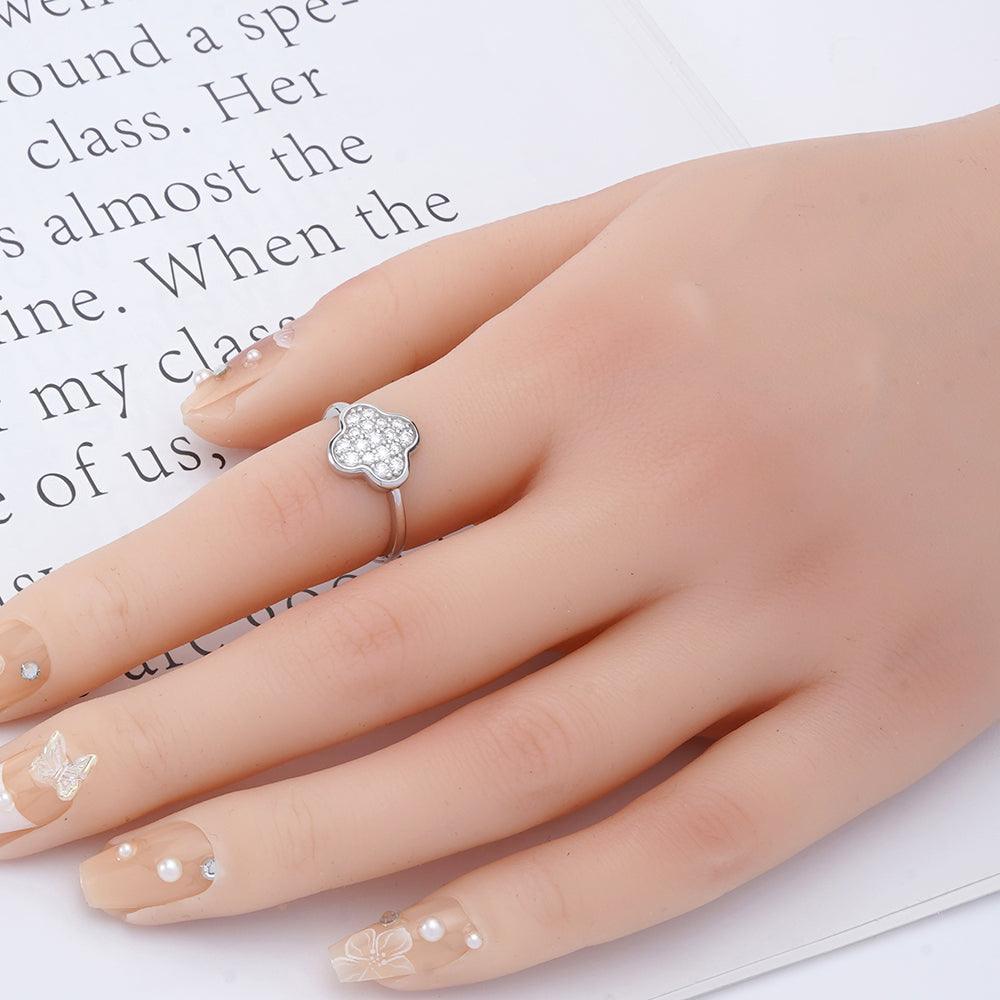 Four Leaf Clover Moissanite Ring for Women - Elegant 925 Sterling Silver Lucky Charm Jewelry Gift for Birthday, Anniversary & St. Patrick's Day