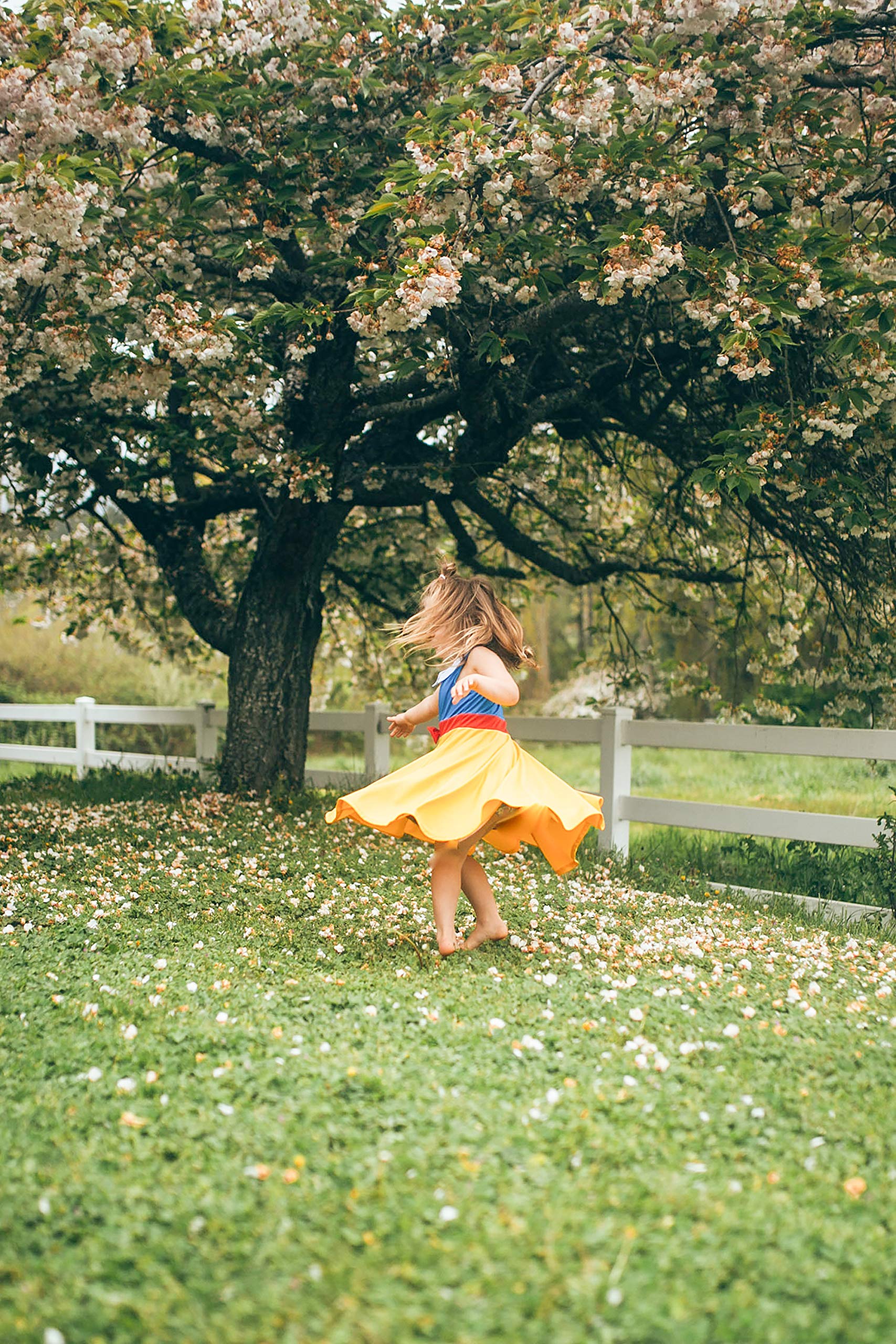 Snow White Princess Twirl Dress for Girls - Disney Inspired Costume for Birthday Parties, Halloween & Dress-Up Play