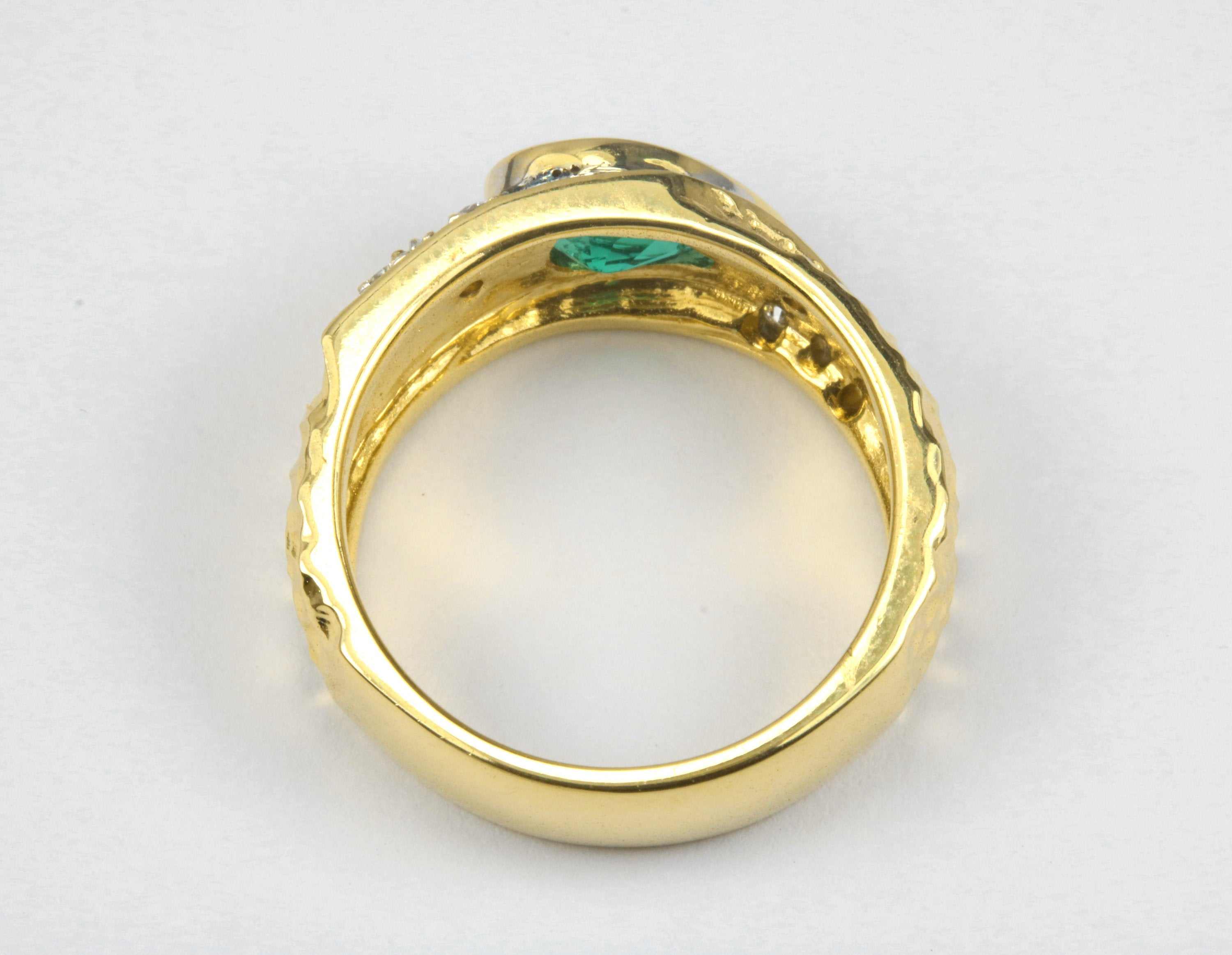 1.10tcw Vivid Green Tear Drop Emerald & Diamond Bezel Ring in 18K Gold - Elegant Jewelry for Weddings, Anniversaries & Special Occasions
