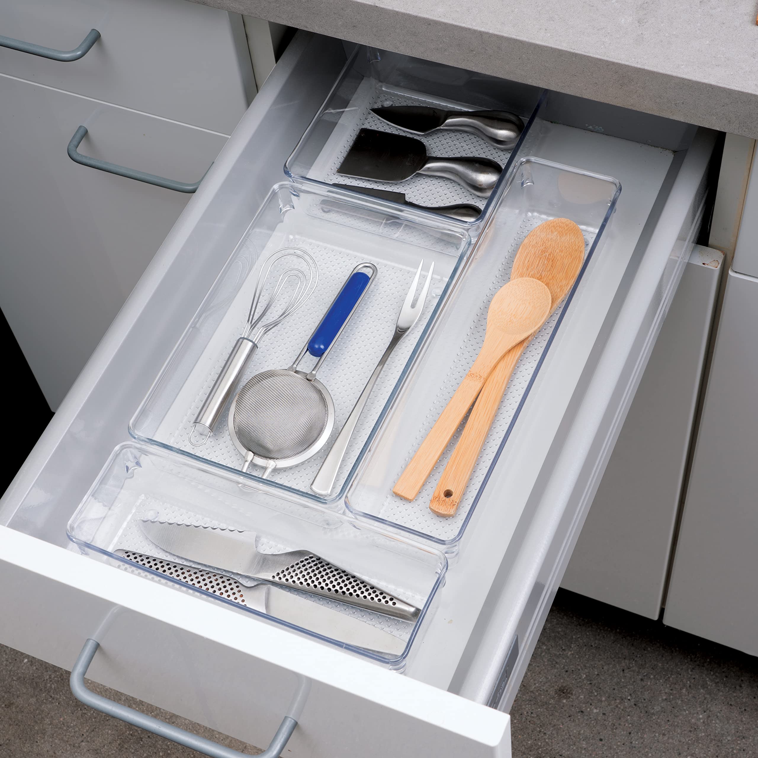 Oggi 3-Piece Clear Plastic Drawer Organizer Set - 6x6.25, 6.25x9.25 & 6.25x15.75 Inches - Kitchen Drawer Organizers for Utensils, Office Supplies, Makeup & Bathroom Storage - Perfect for Home, Office & Dorm Organization