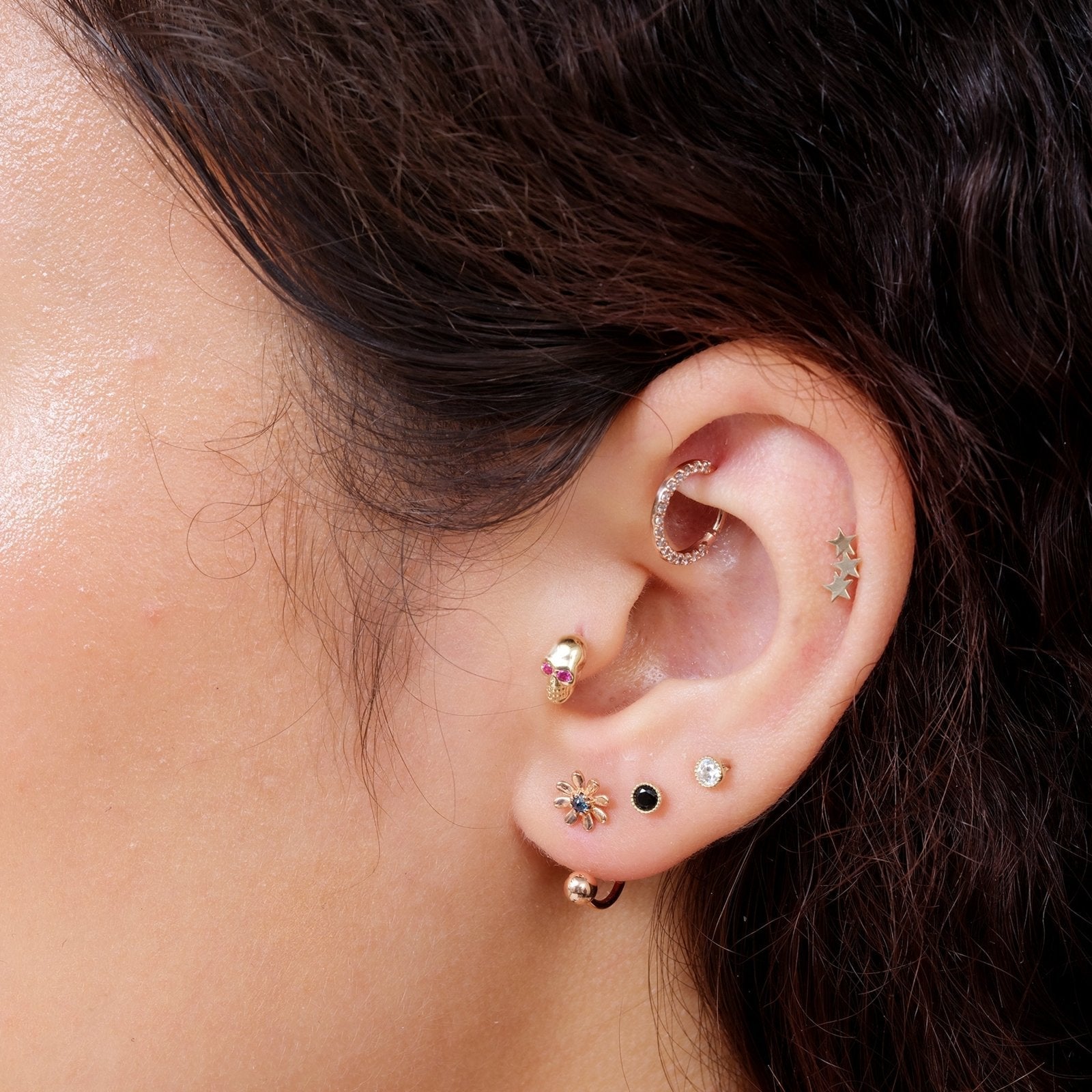 14K Solid Yellow Gold Ruby Eye Skull Flat Back Stud Earrings for Men & Women - Gothic Punk Jewelry for Halloween, Costume Parties & Alternative Fashion