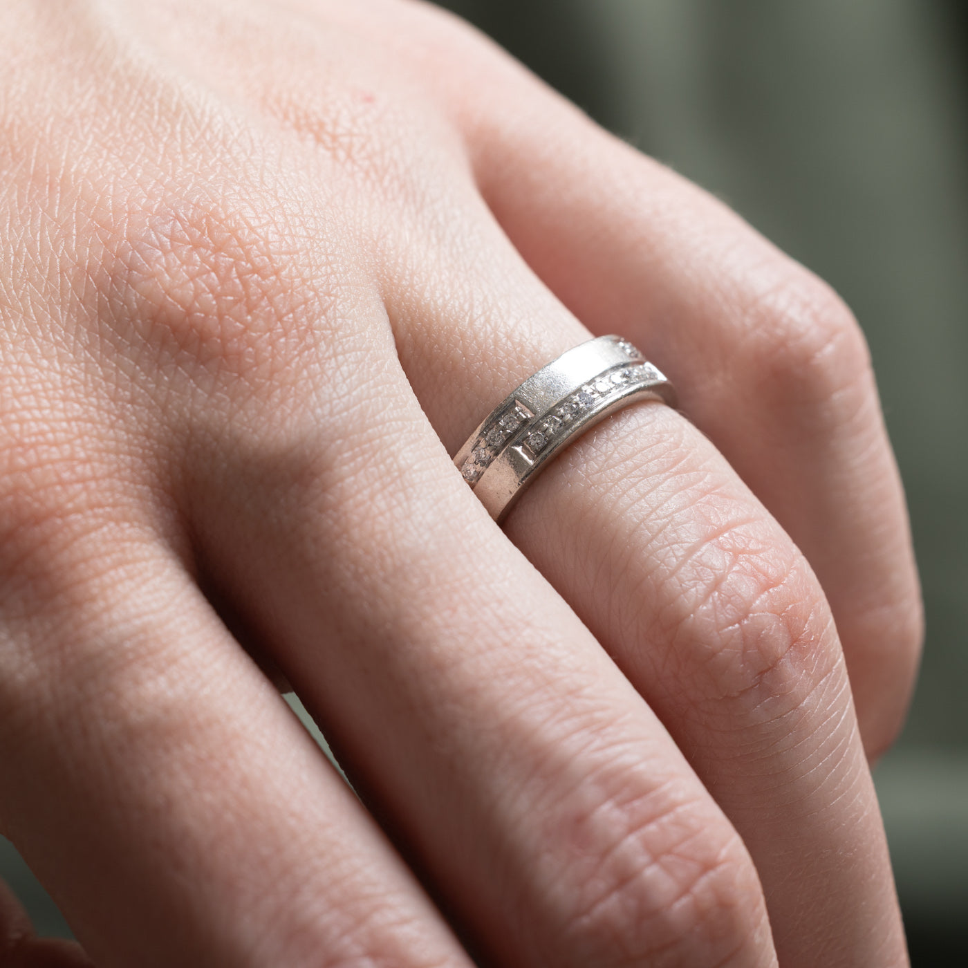 0.21ctw Diamond Accent Wedding Band Ring - Size 5 | Elegant & Durable for Bridal, Anniversary & Special Occasions