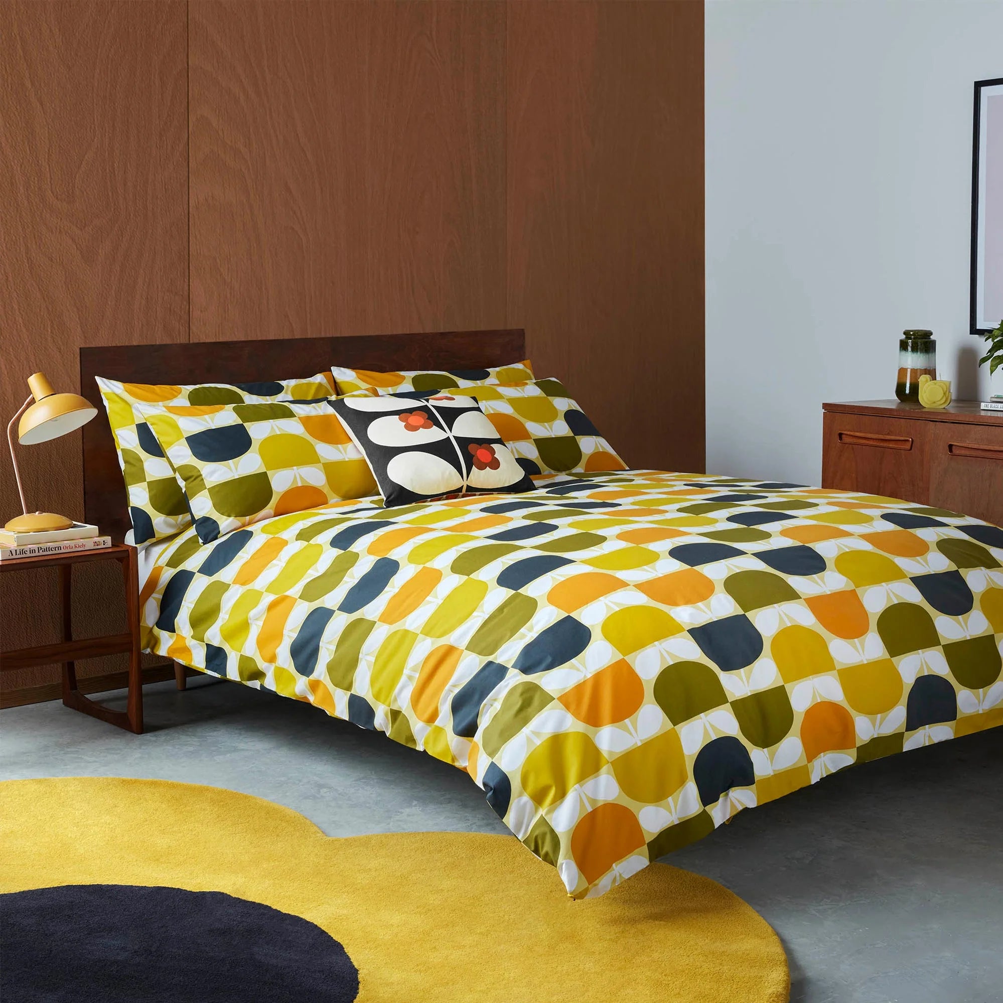 Orla Kiely Block Stem Duvet Cover Set - Sicilian Lemon Pattern, 100% Cotton Luxury Bedding, King/Queen Size - Perfect for Modern Bedrooms & Guest Room Decor