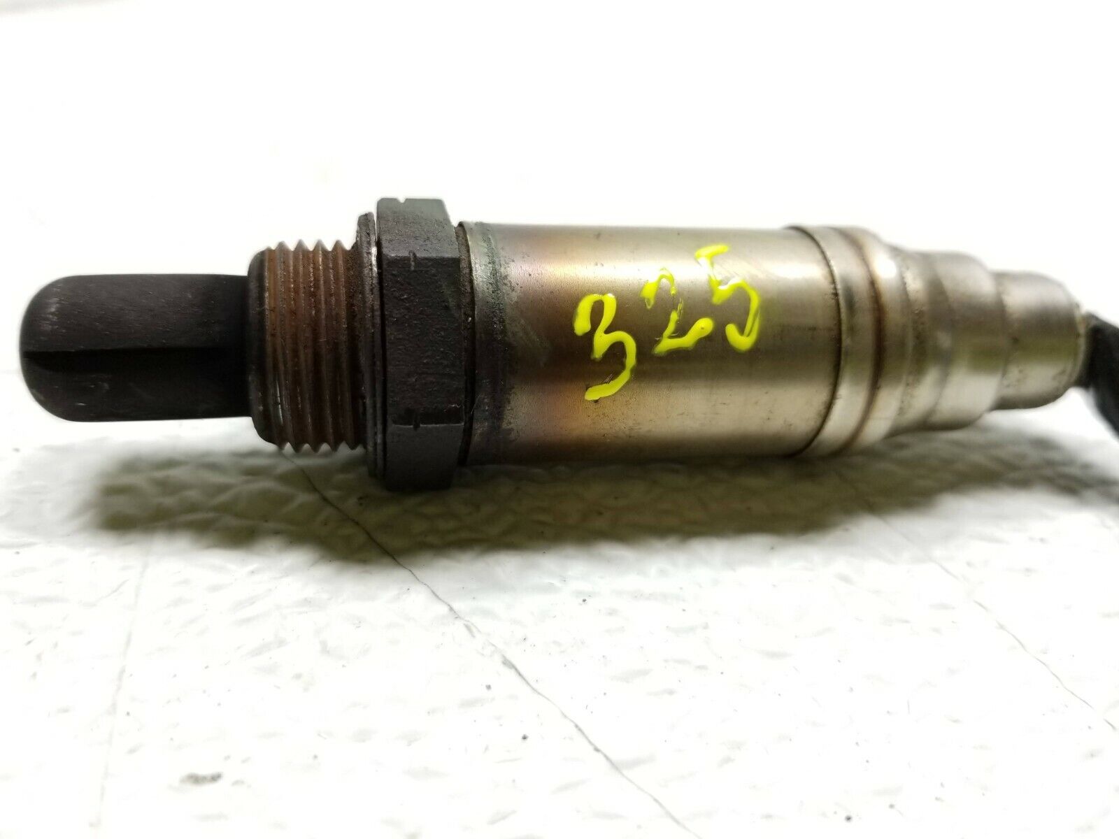 BMW E46 325xi Oxygen Sensor Set of 4 - OEM Replacement (125k Miles) - Compatible with 2001-2005 Models - Perfect for Engine Performance & Emissions Testing