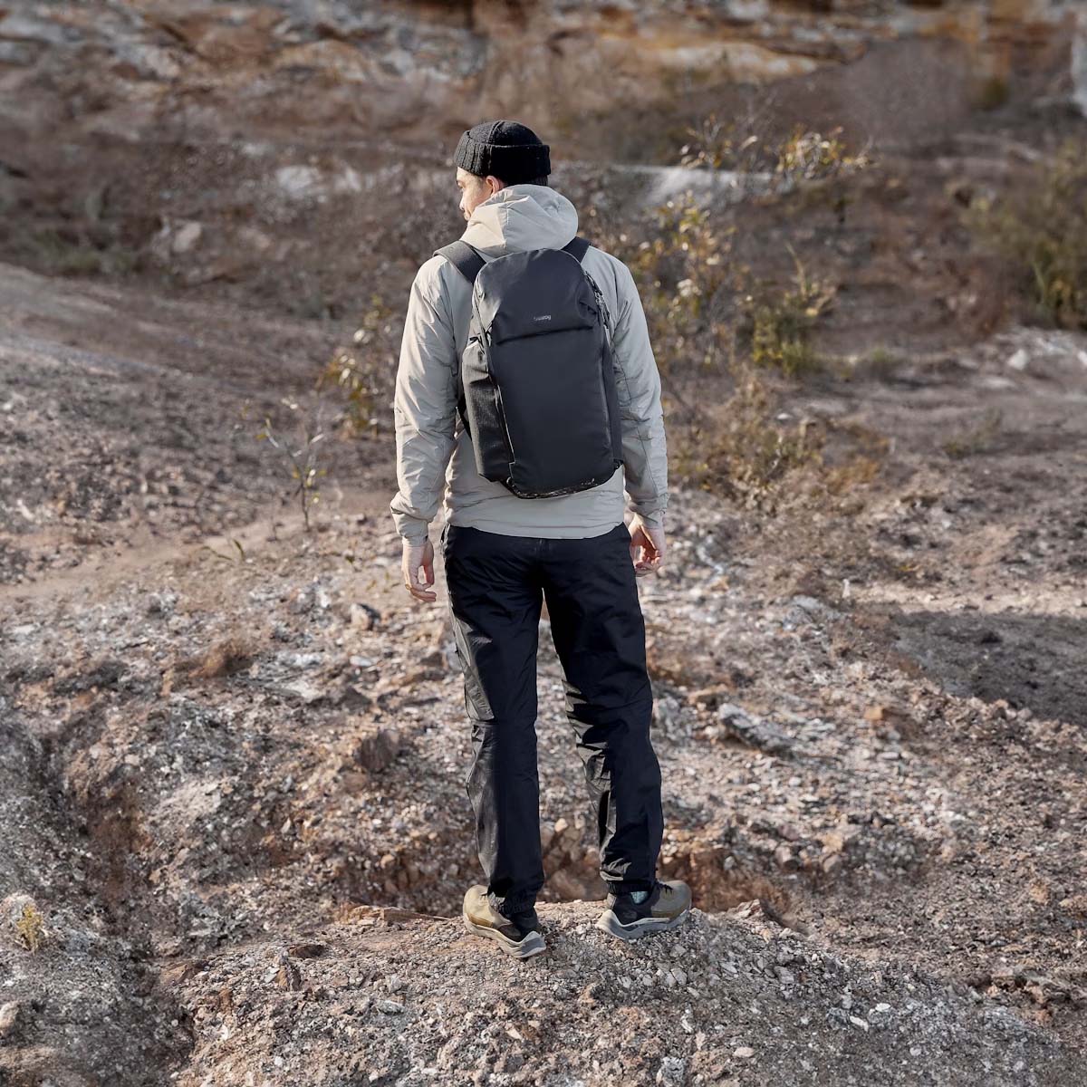 Bellroy Venture Travel Backpack 26L - Lightweight Durable Carry-On Backpack for Hiking, Commuting & Business Travel