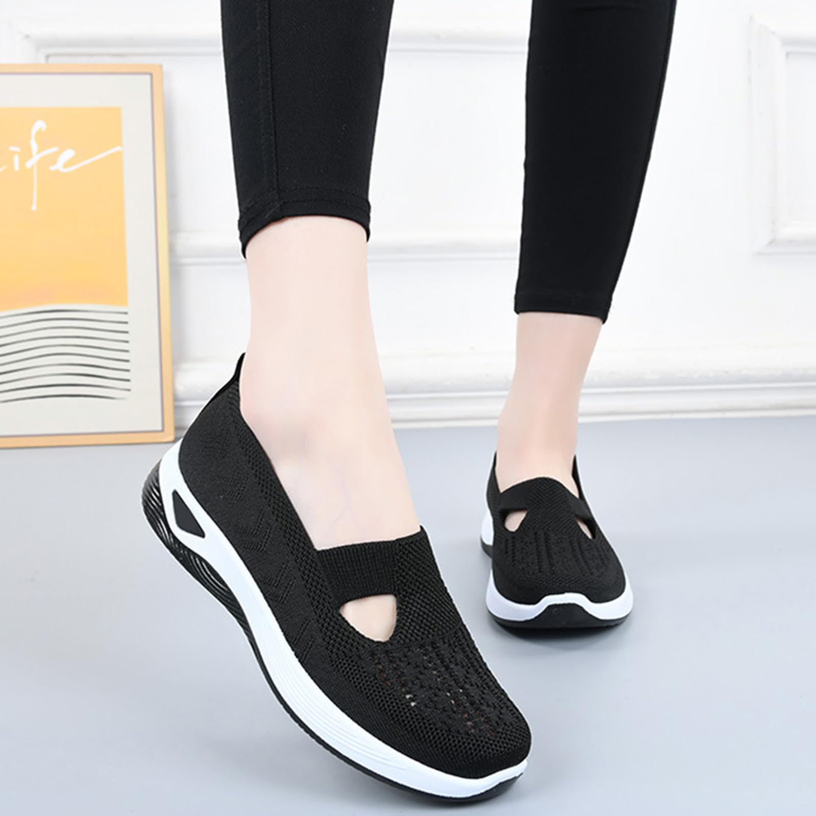 Women's Orthopedic Walking Shoes - Arch Support Sandals for Hiking & Sports