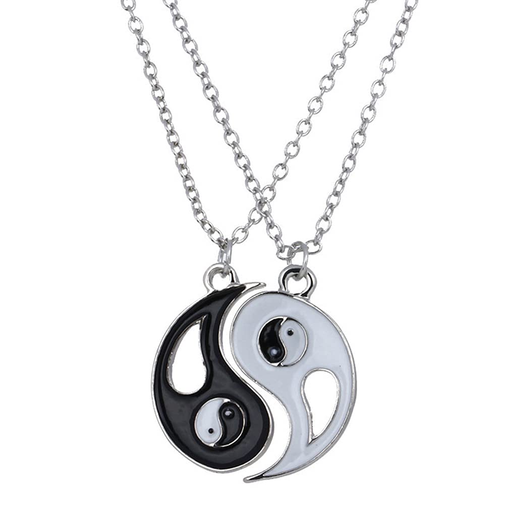 Hislaves 2-Piece Yin Yang Taiji Bagua Pendant Necklace Set - Adjustable Unisex Black & White Matching Couple Necklaces - Spiritual Jewelry Gift for Men & Women - Perfect for Meditation, Yoga & Boho Fashion