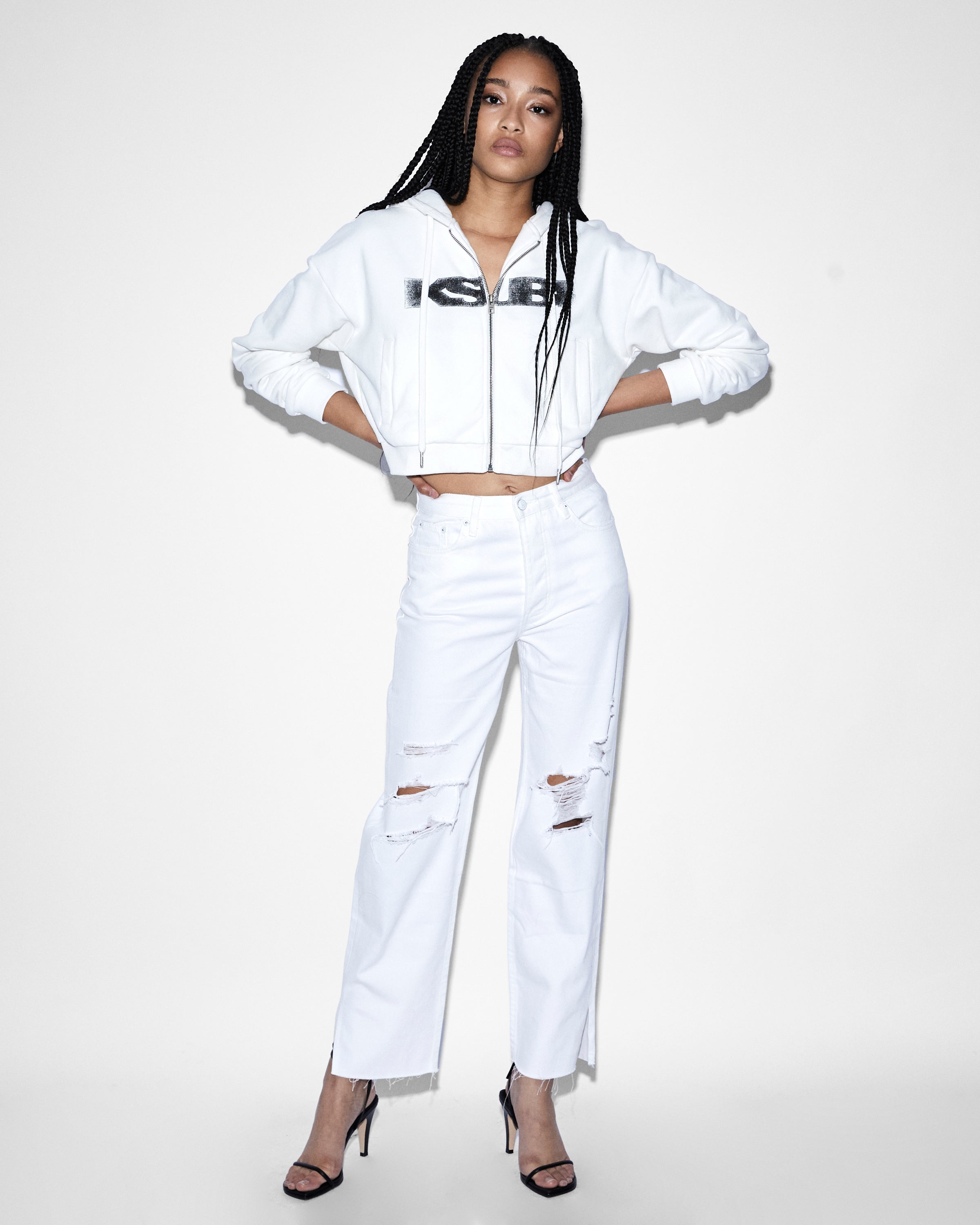 Premium Brooklyn Jean Blanc Sliced - High-Quality Sliced Jeans for Women & Men | Perfect for Casual Wear, Street Style & Everyday Fashion