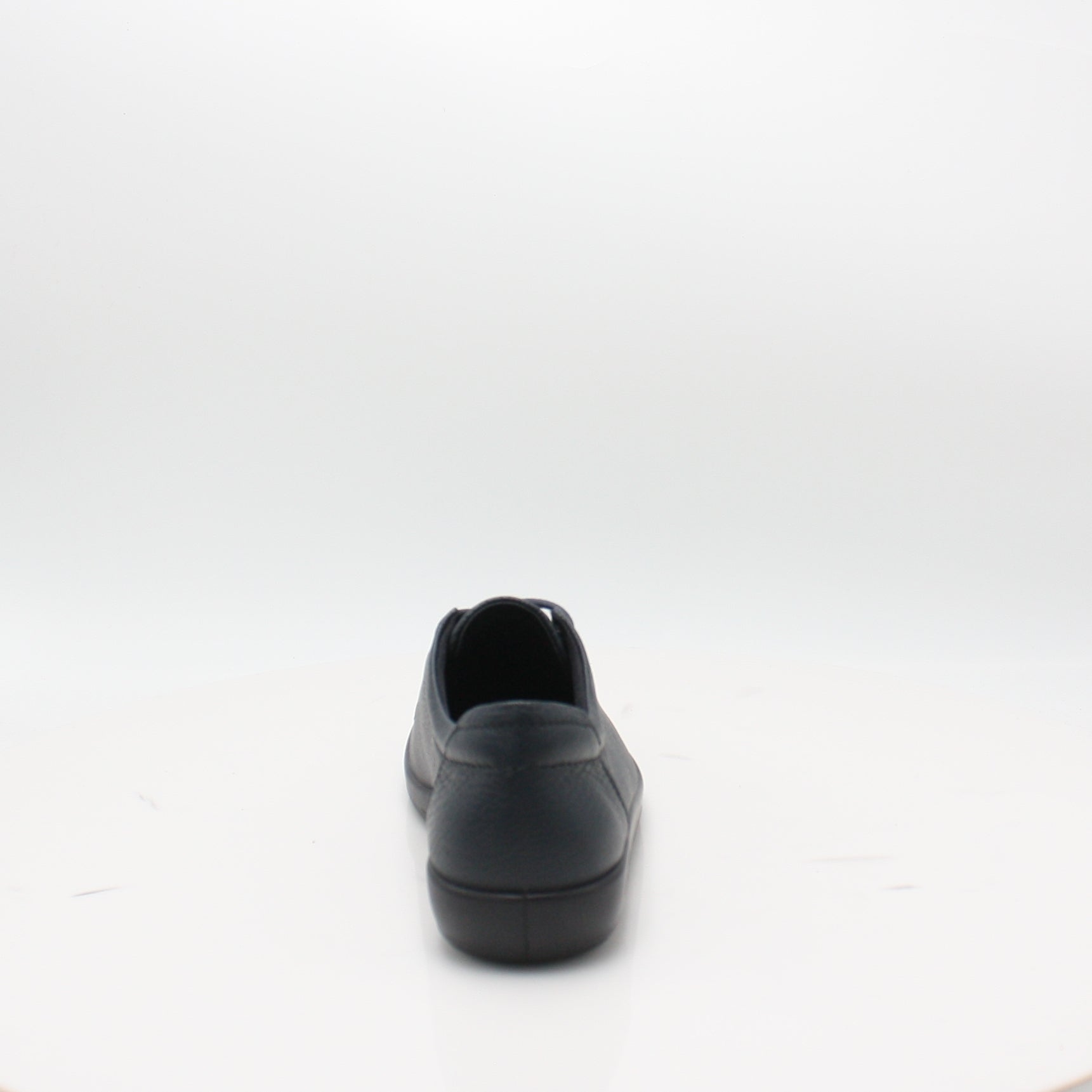 ECCO Soft 2.0 Women's Comfortable Walking Shoes - Lightweight & Breathable for Everyday Wear, Travel & Work