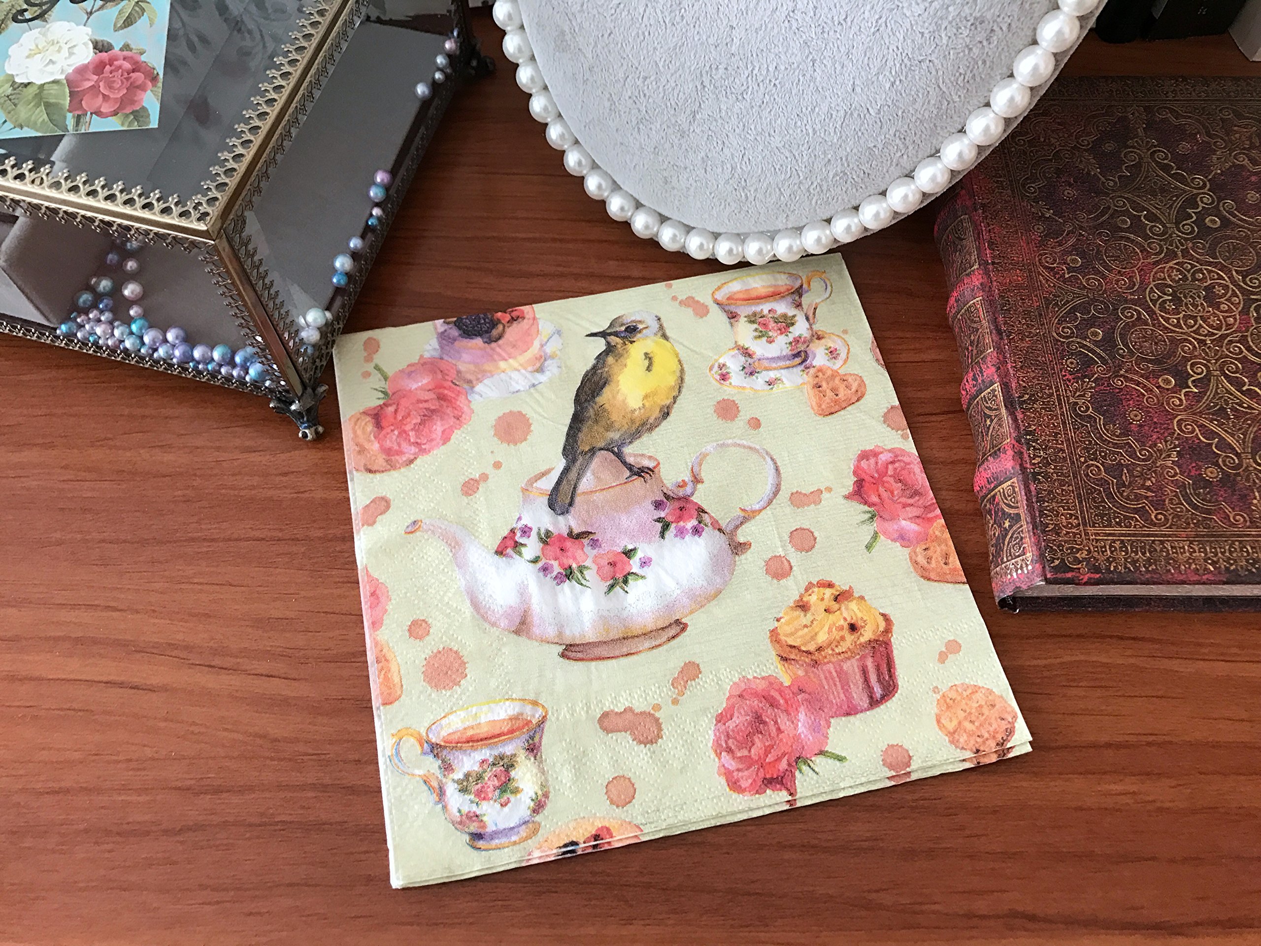 WallyE Floral Printed Decoupage Bird Paper Napkins - French Country Garden Inspired Tea Party Luncheon Napkins, 20 Pack - Perfect for Bridal Showers, Garden Parties & Afternoon Tea Events