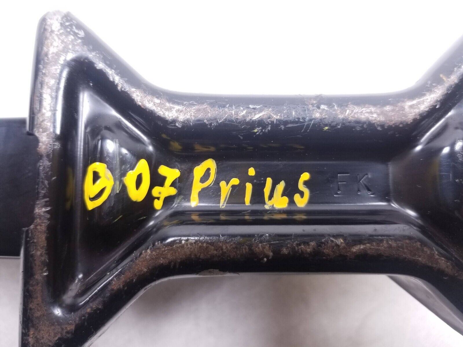 04 09 Toyota Prius Spare Tire Lift Jack OEM - Genuine Replacement Part for Car Emergency Repair & Roadside Assistance