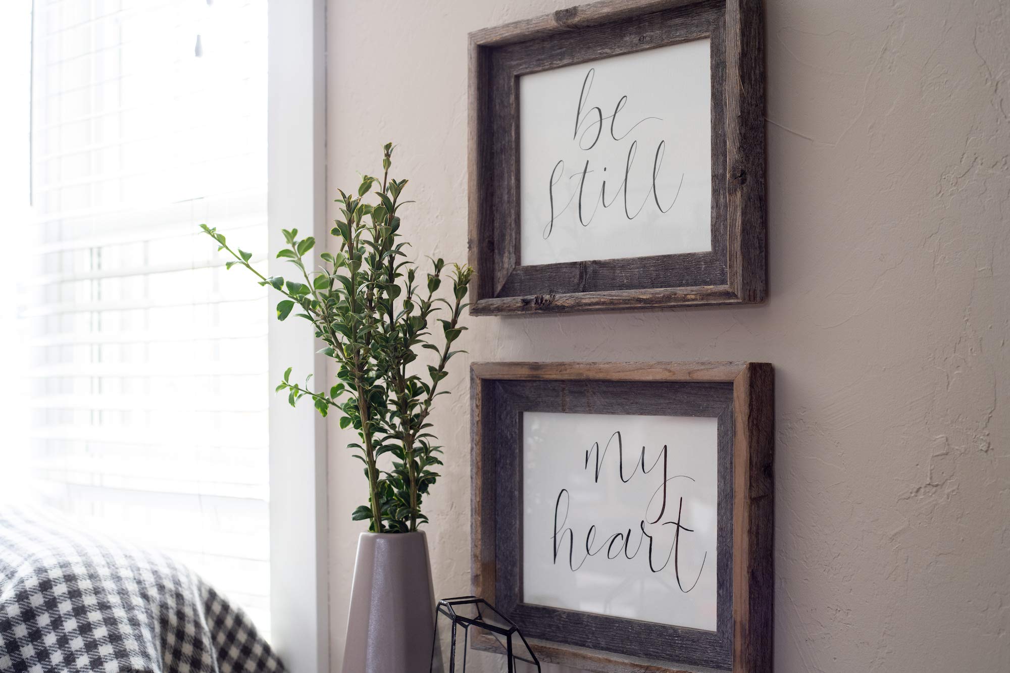 HomeRoots 5x7 Inch Natural Weathered Gray Wood Picture Frame - Perfect for Wall Decor, Tabletop Displays & Photo Gifts
