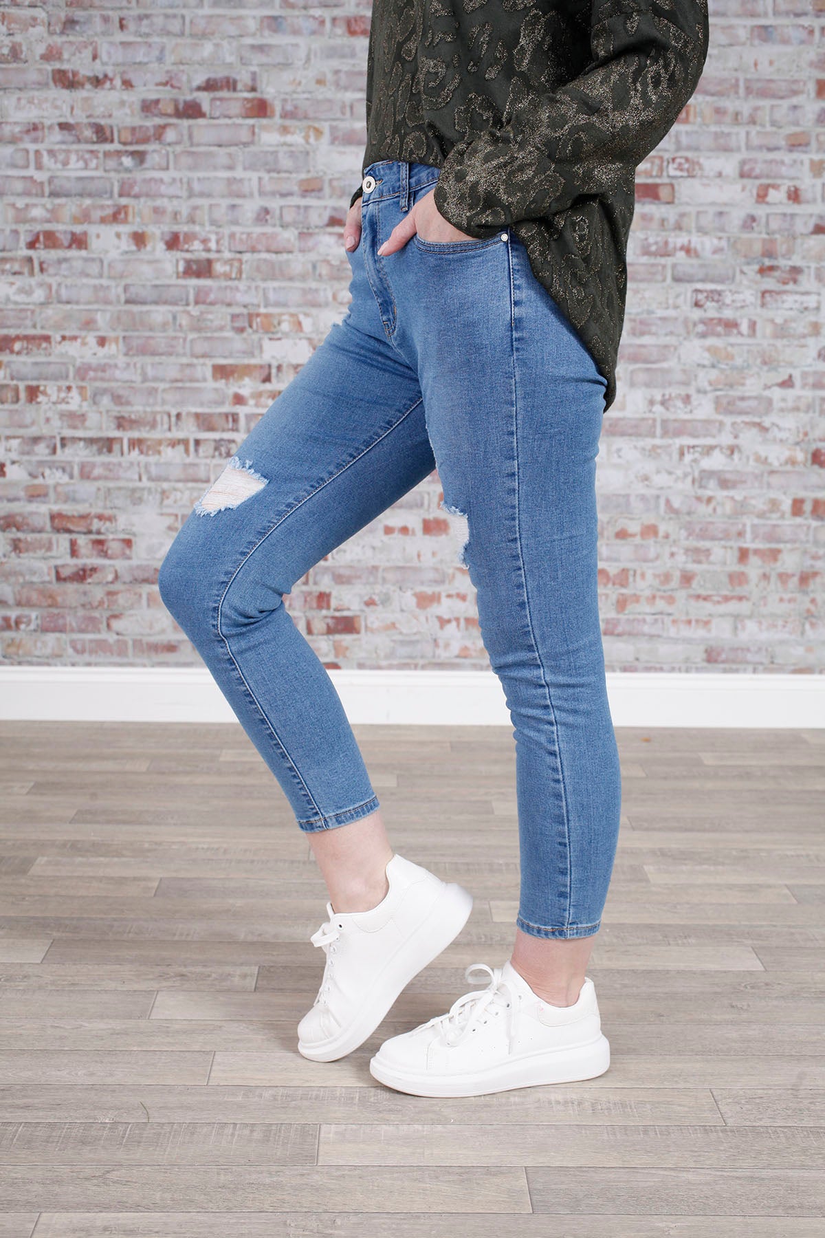 Riley Ripped Skinny Jeans for Women - High Waist Stretch Denim Pants | Trendy Distressed Jeans for Casual Outfits & Night Out