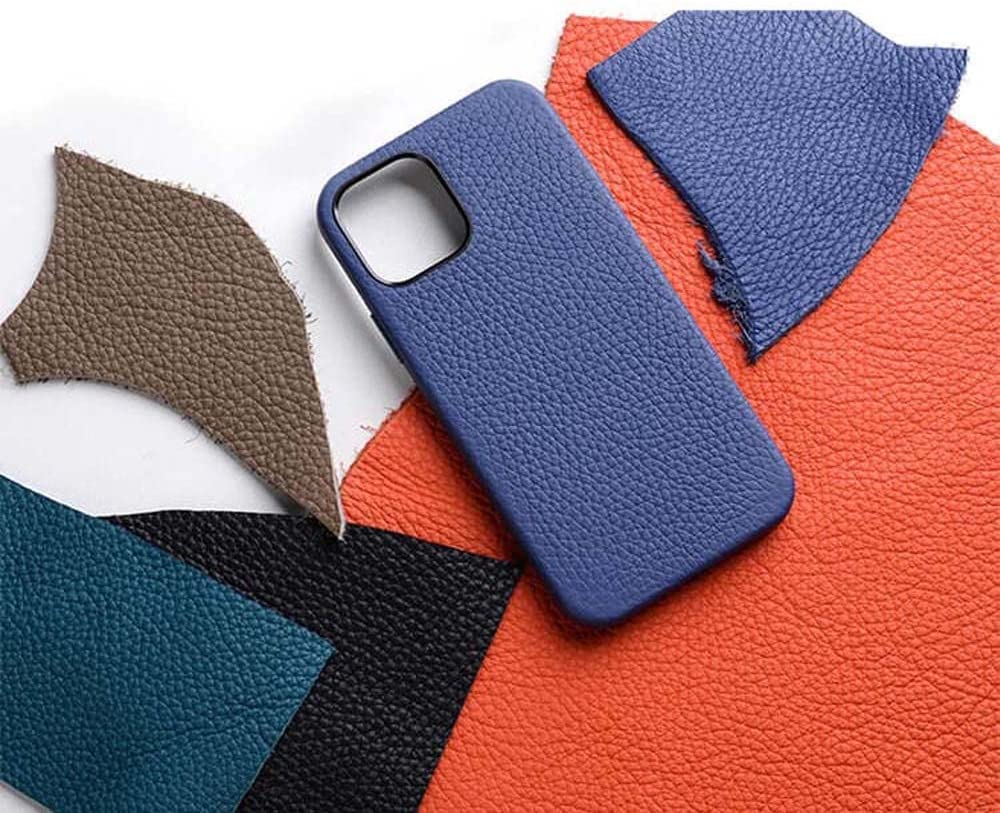 Premium Genuine Leather iPhone 13 Case (6.1 Inch 2021 Model) - Luxury Litchi Texture Back Cover with Soft Microfiber Lining (Black) - Perfect for Business Professionals & Everyday Protection