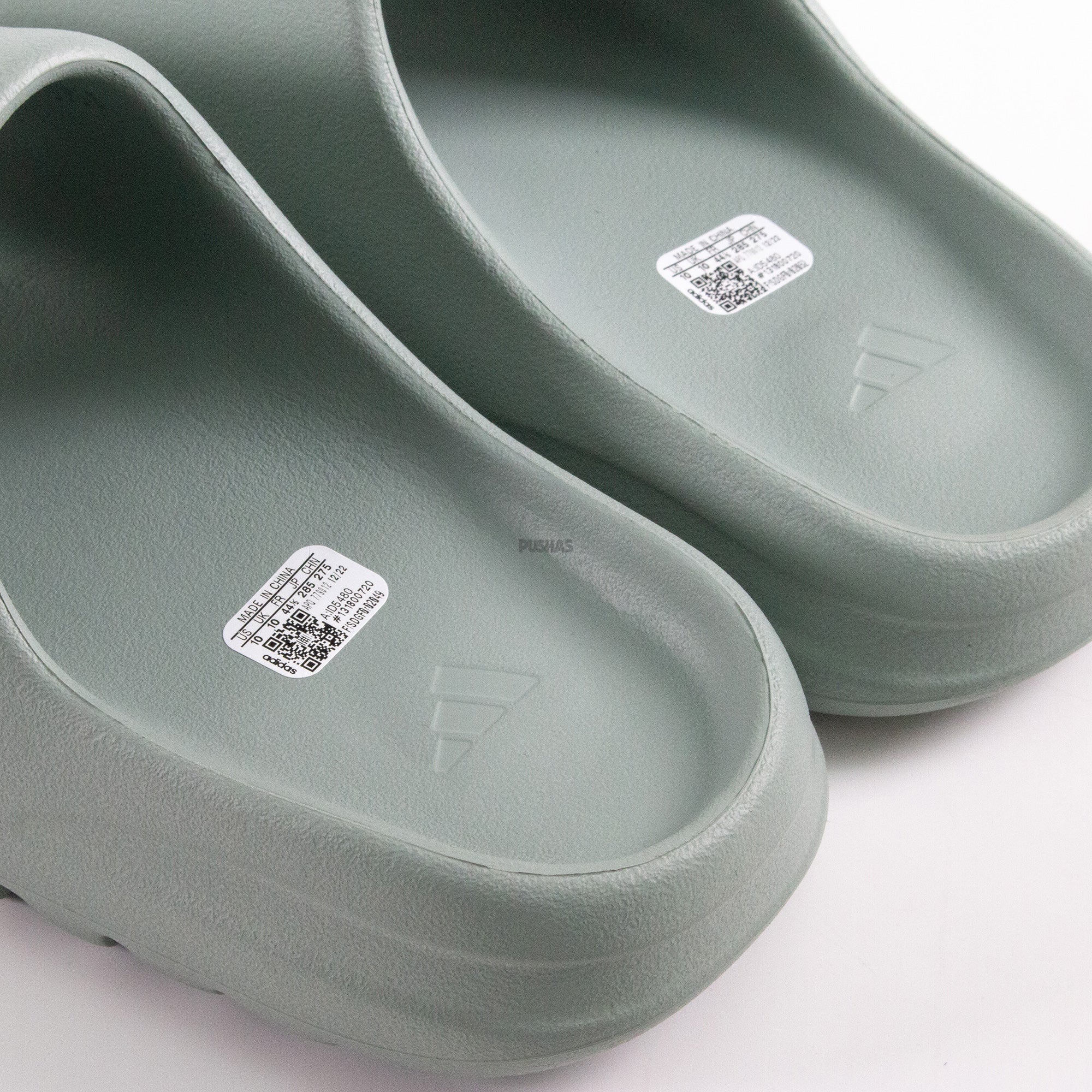 Adidas Yeezy Slide 'Salt' - Comfortable Unisex Slides (2024) | Perfect for Beach, Pool, and Casual Wear