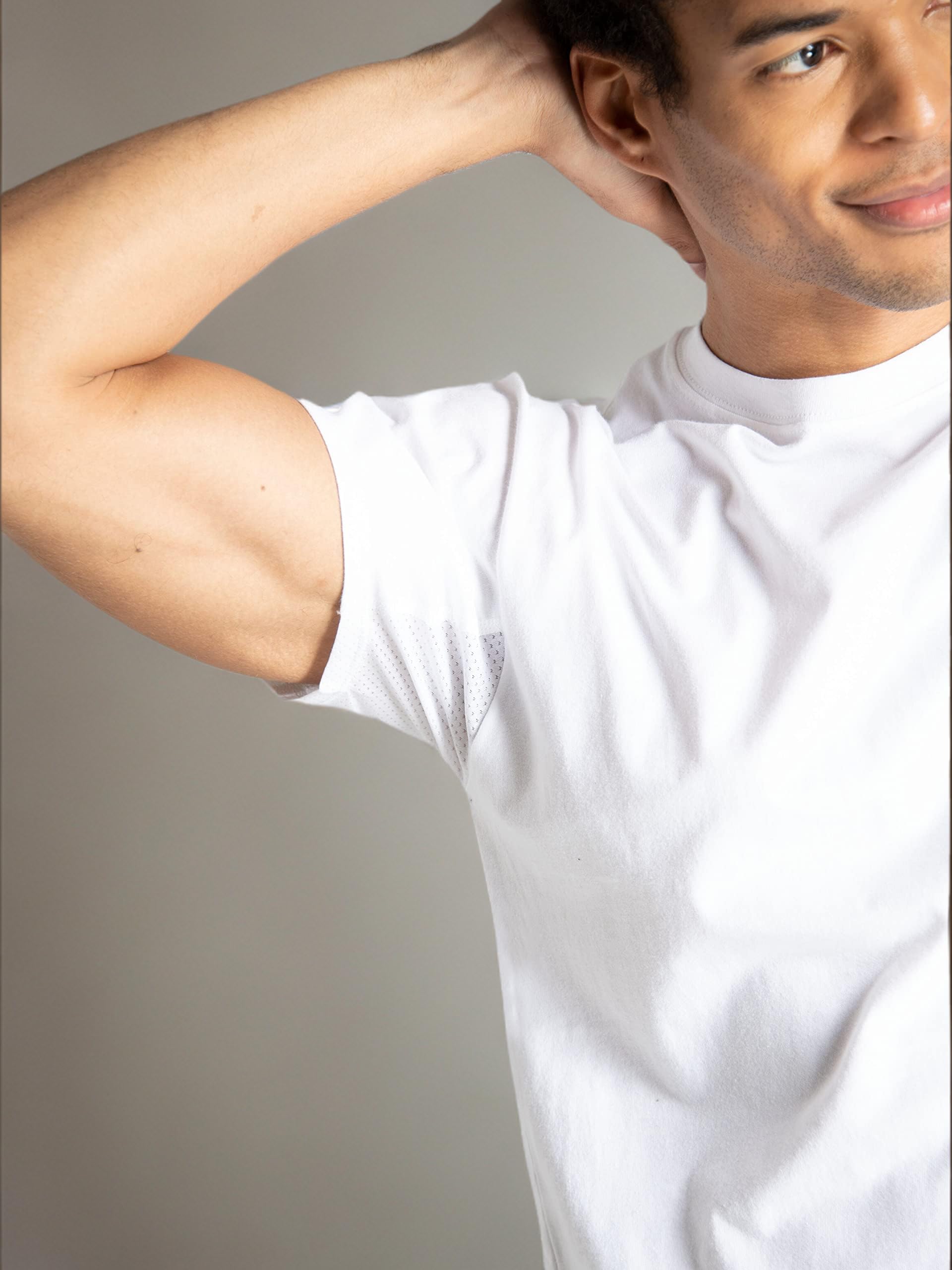 Fruit of the Loom Men's Cooling Undershirts - Quick Dry Moisture Wicking Performance T-Shirts for Workout & Everyday Comfort | Athletic Base Layer for Gym, Running & Hot Weather