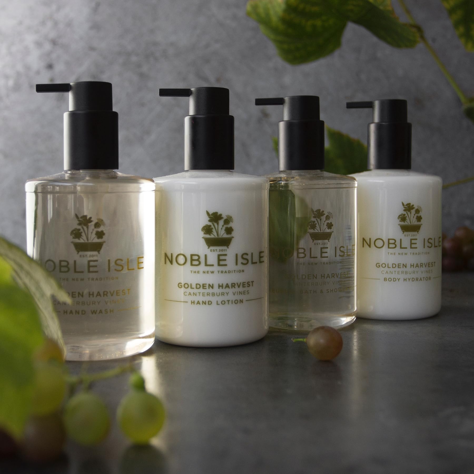 Golden Harvest Hydrating Body Lotion 250ml - Deep Moisturizer for Dry Skin, Natural Ingredients, Fast Absorption - Perfect for Daily Skincare & Post-Shower Hydration